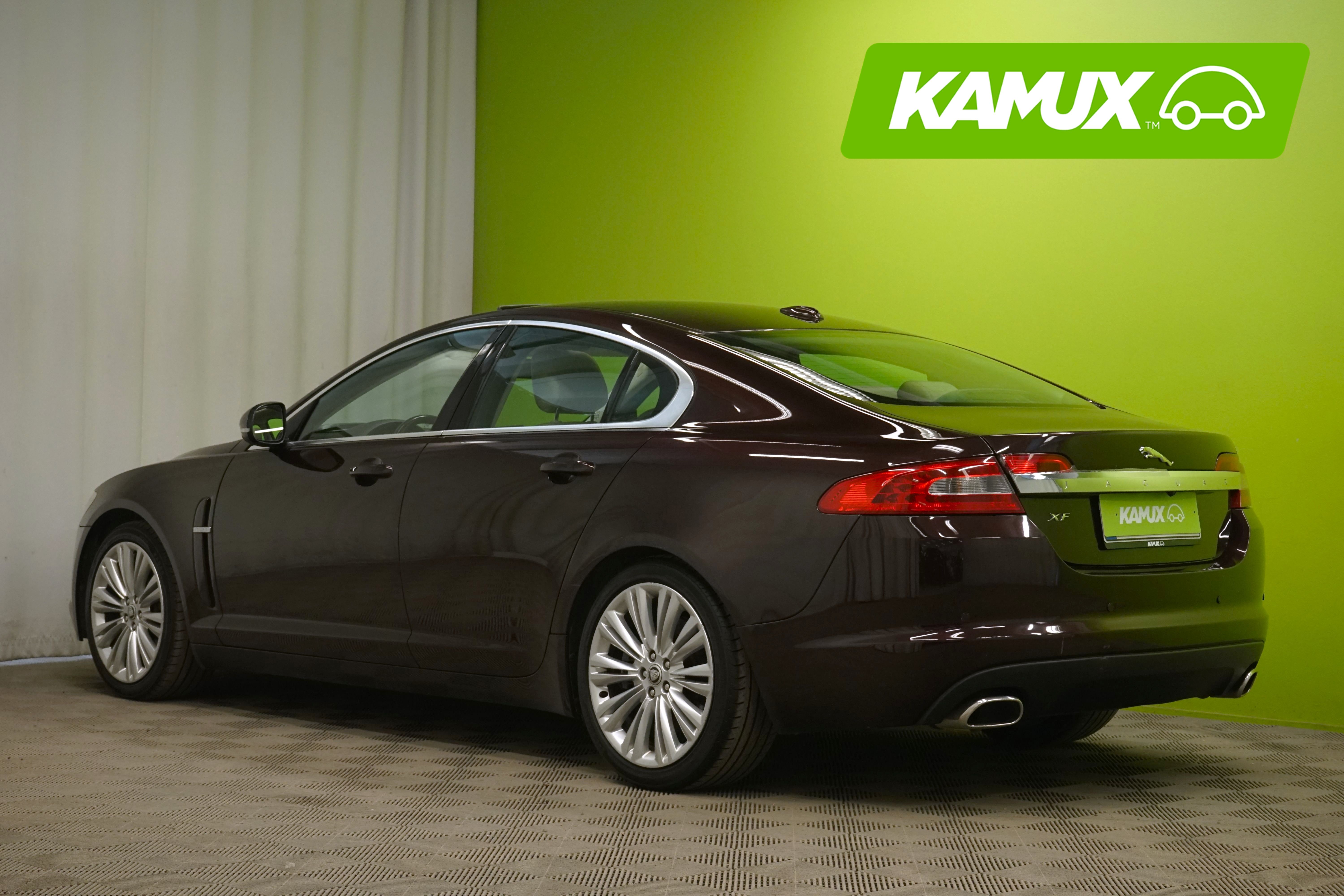 Jaguar XF 2011