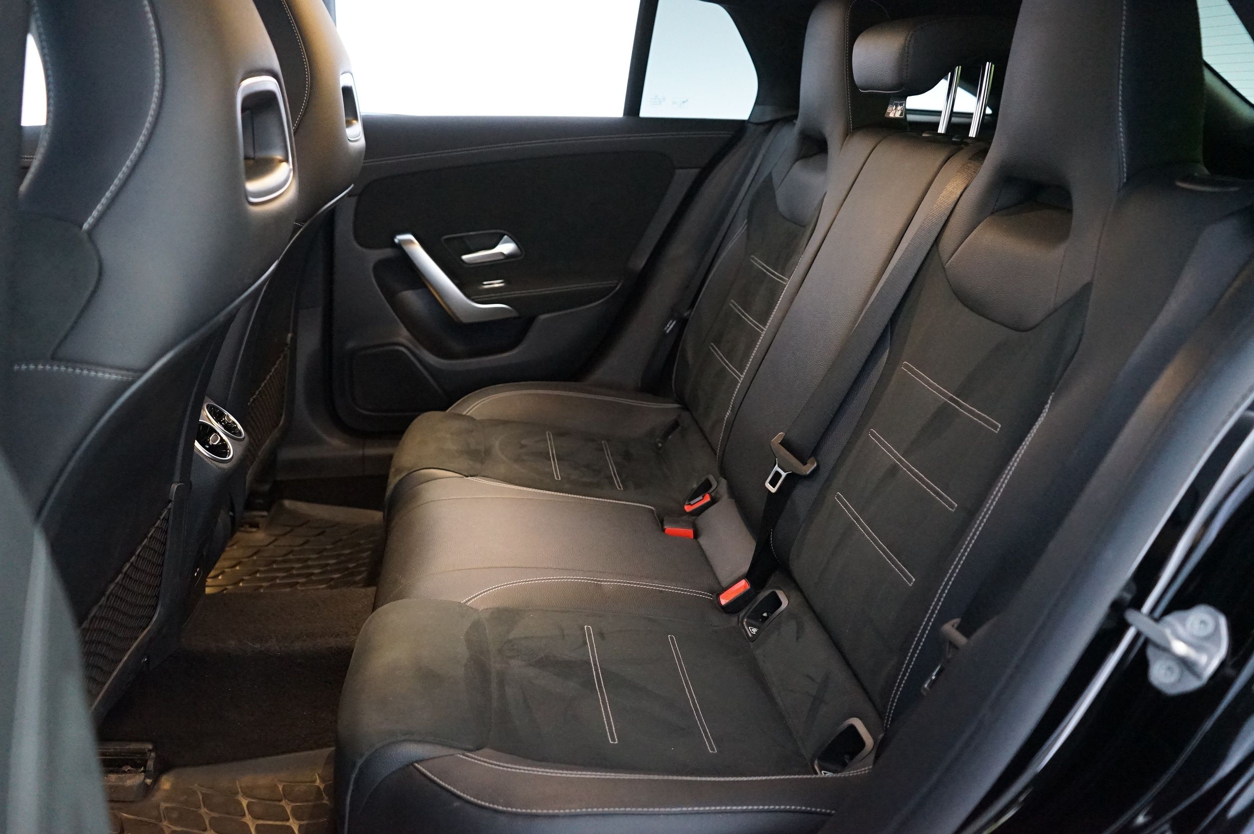 Mercedes-Benz CLA 2021