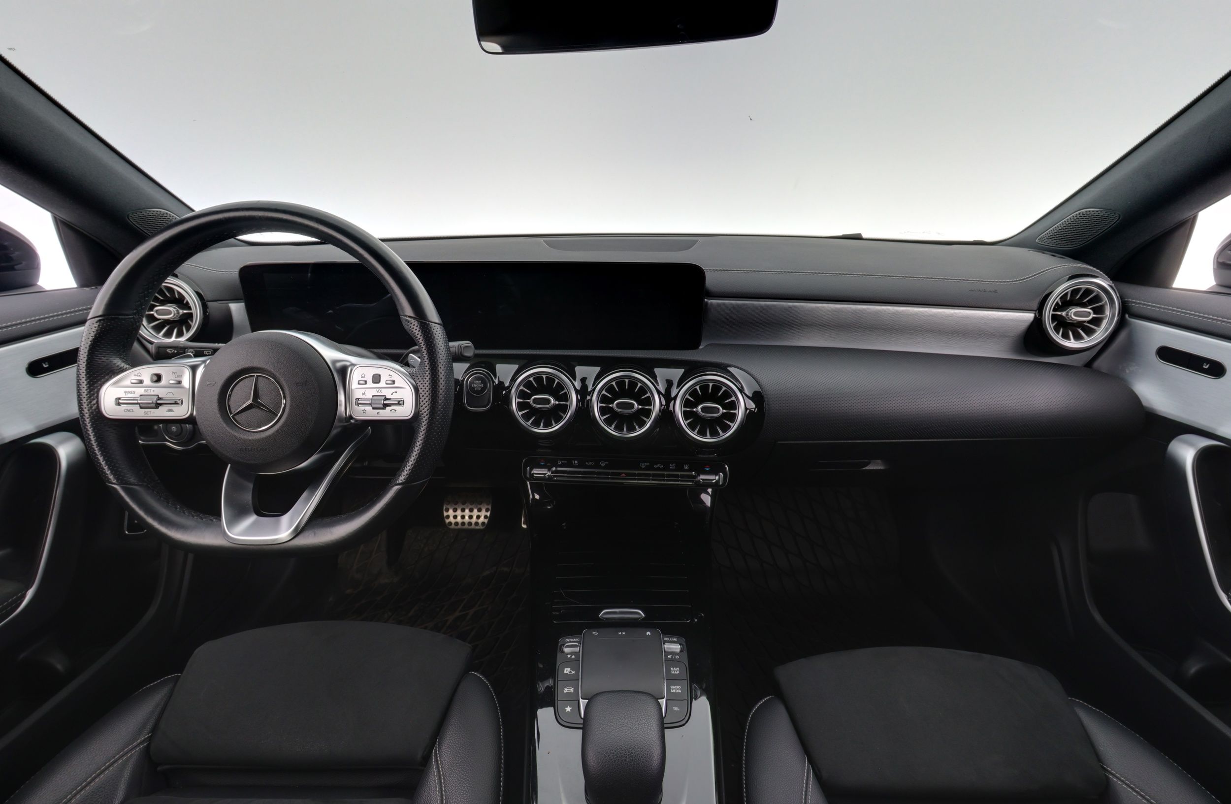 Mercedes-Benz CLA 2021