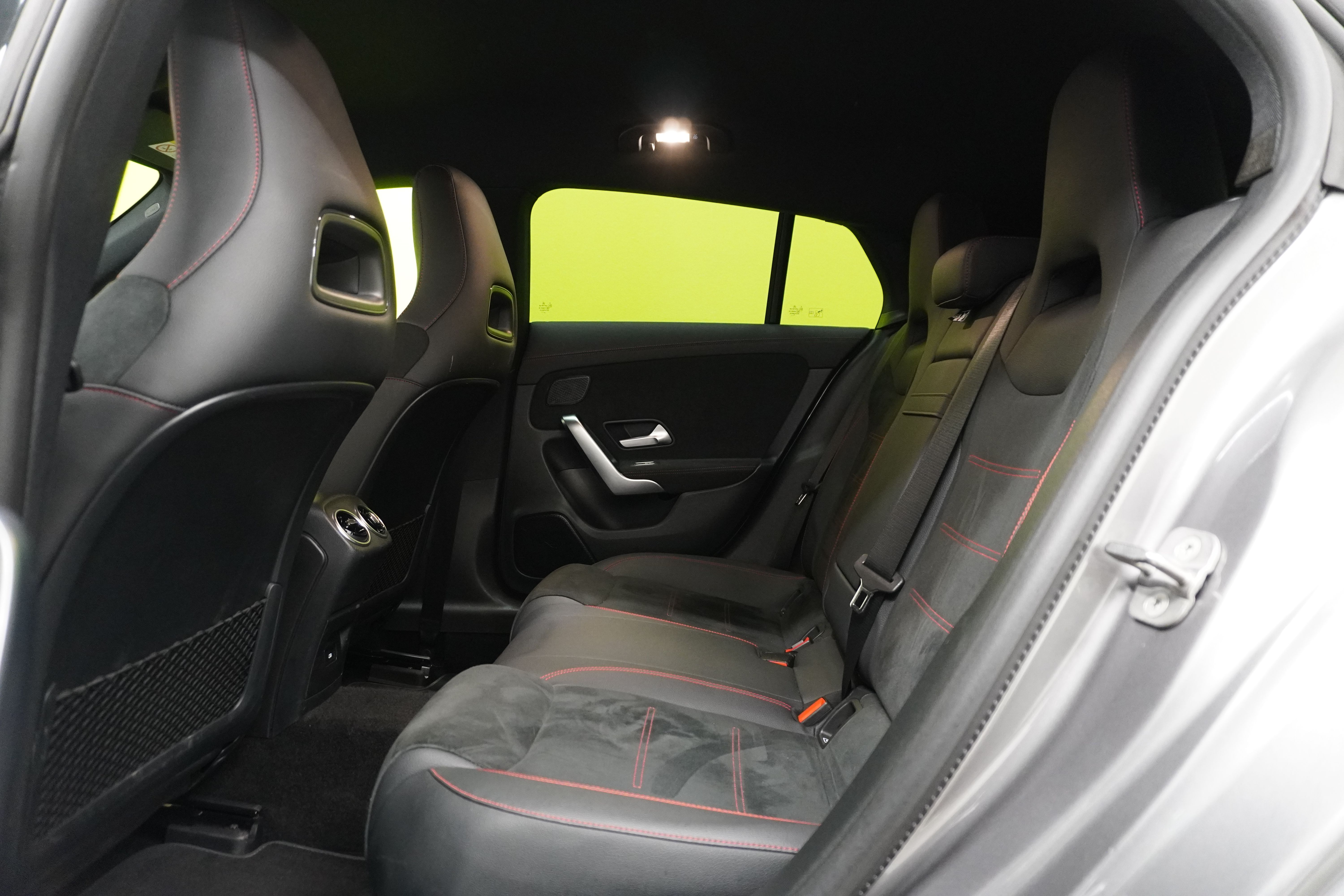 Mercedes-Benz CLA 2024