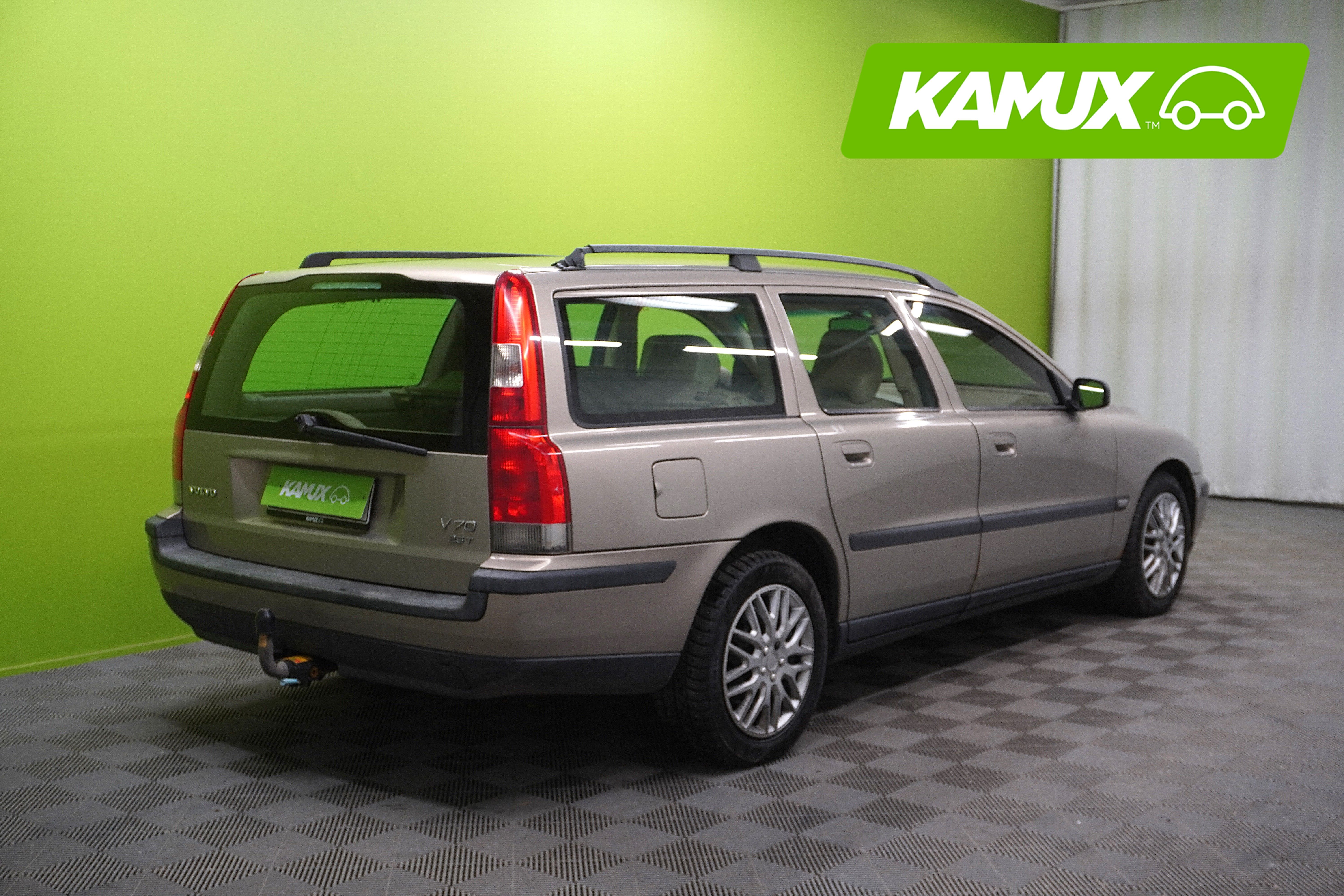 Volvo V70 2004