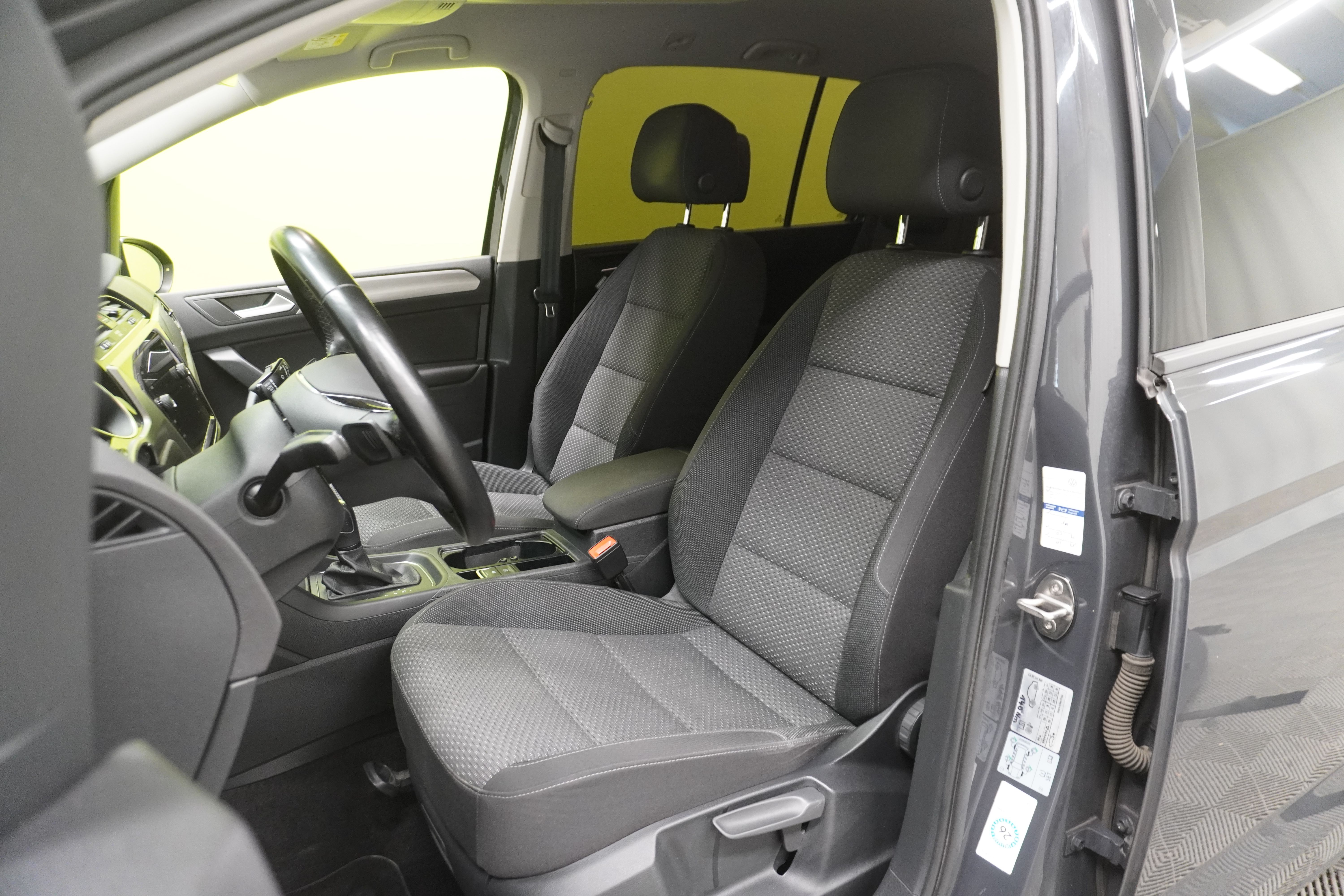 Volkswagen Touran 2021