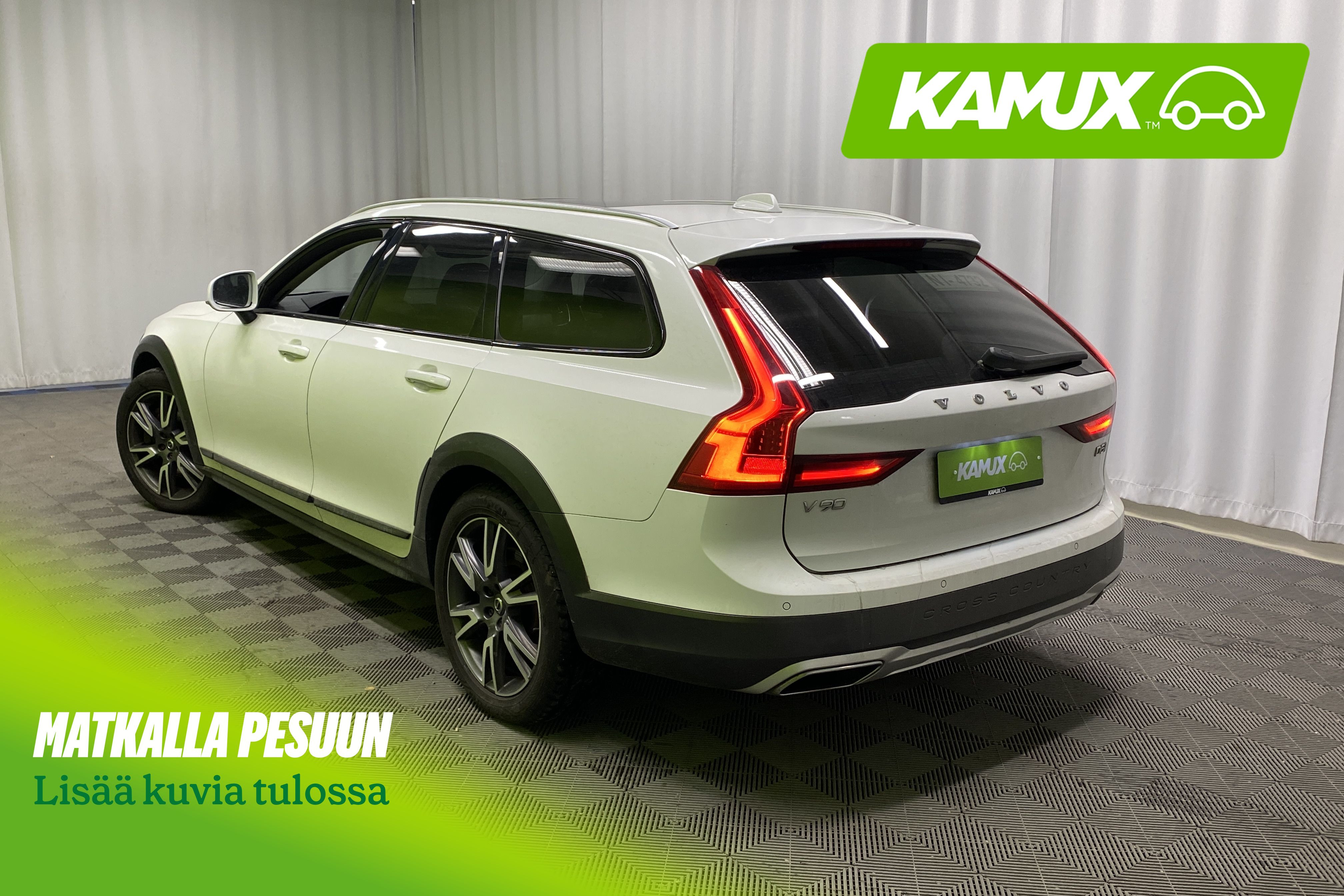 Volvo V90 Cross Country 2020