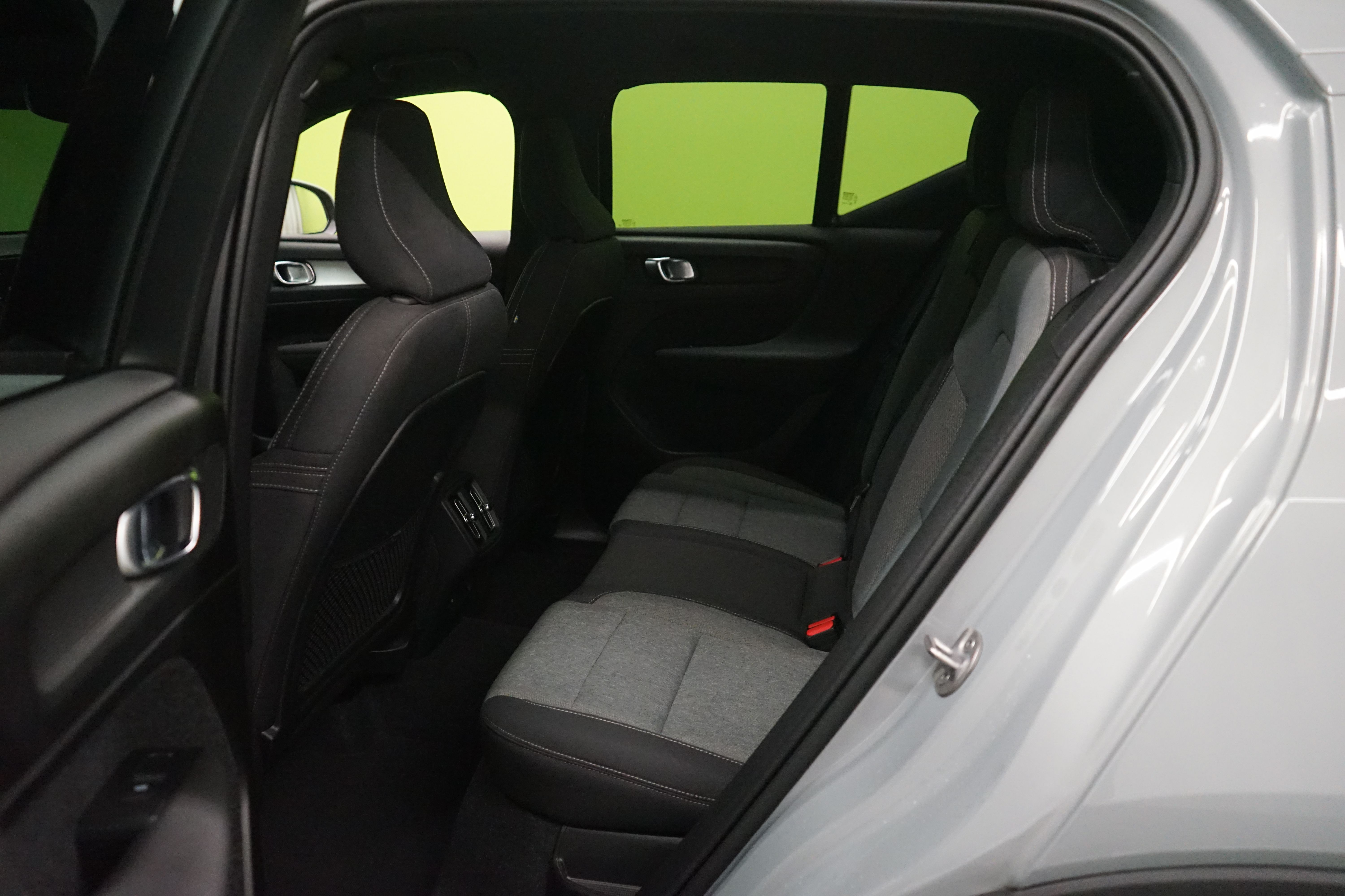 Volvo XC40 2024