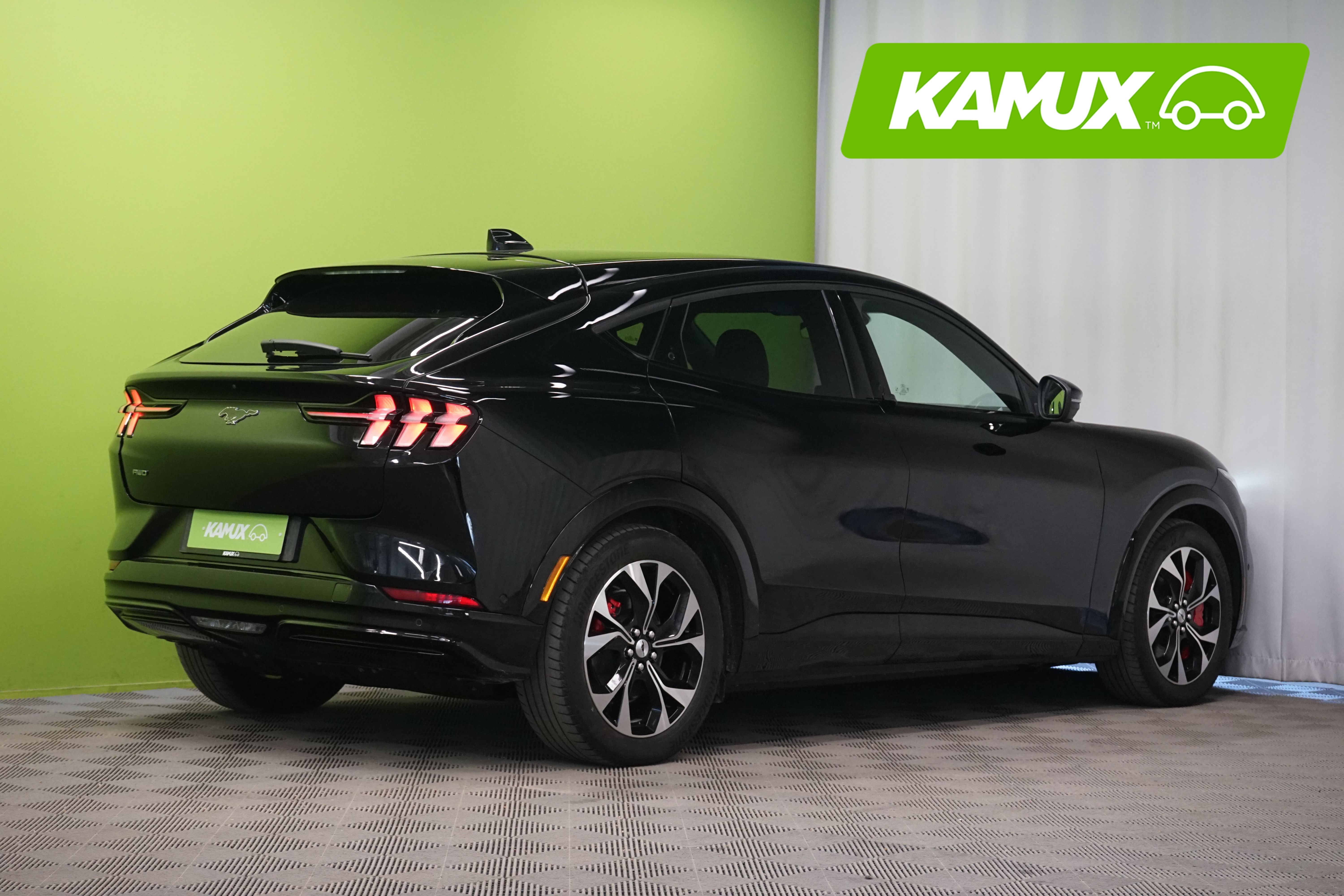 Ford Mustang Mach-E 2021