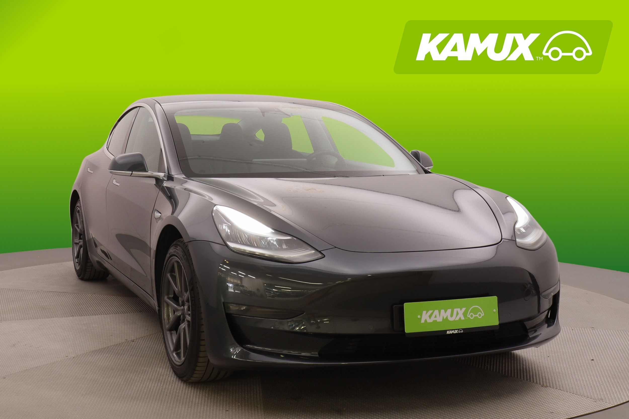 Tesla Model 3 2020