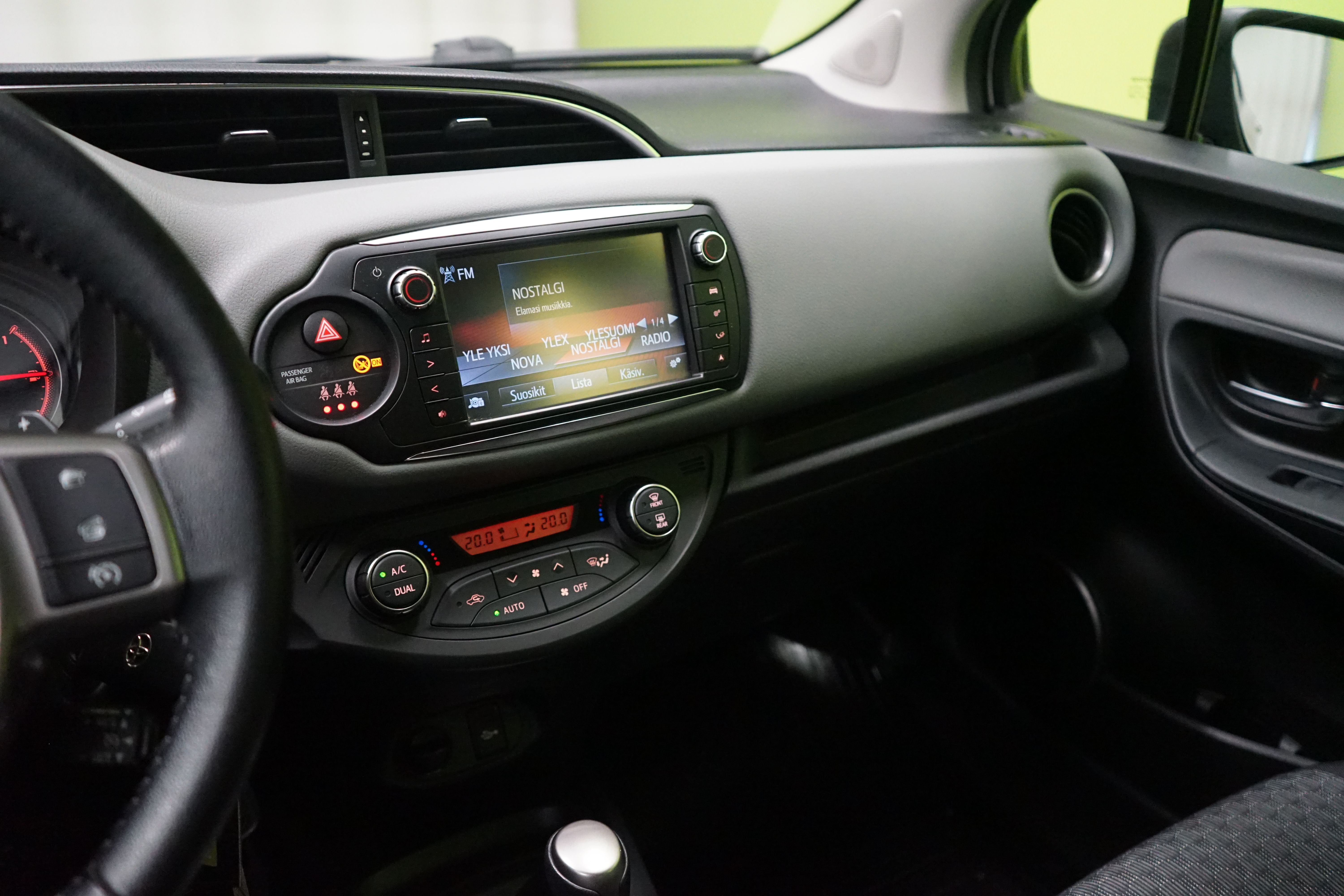 Toyota Yaris 2014
