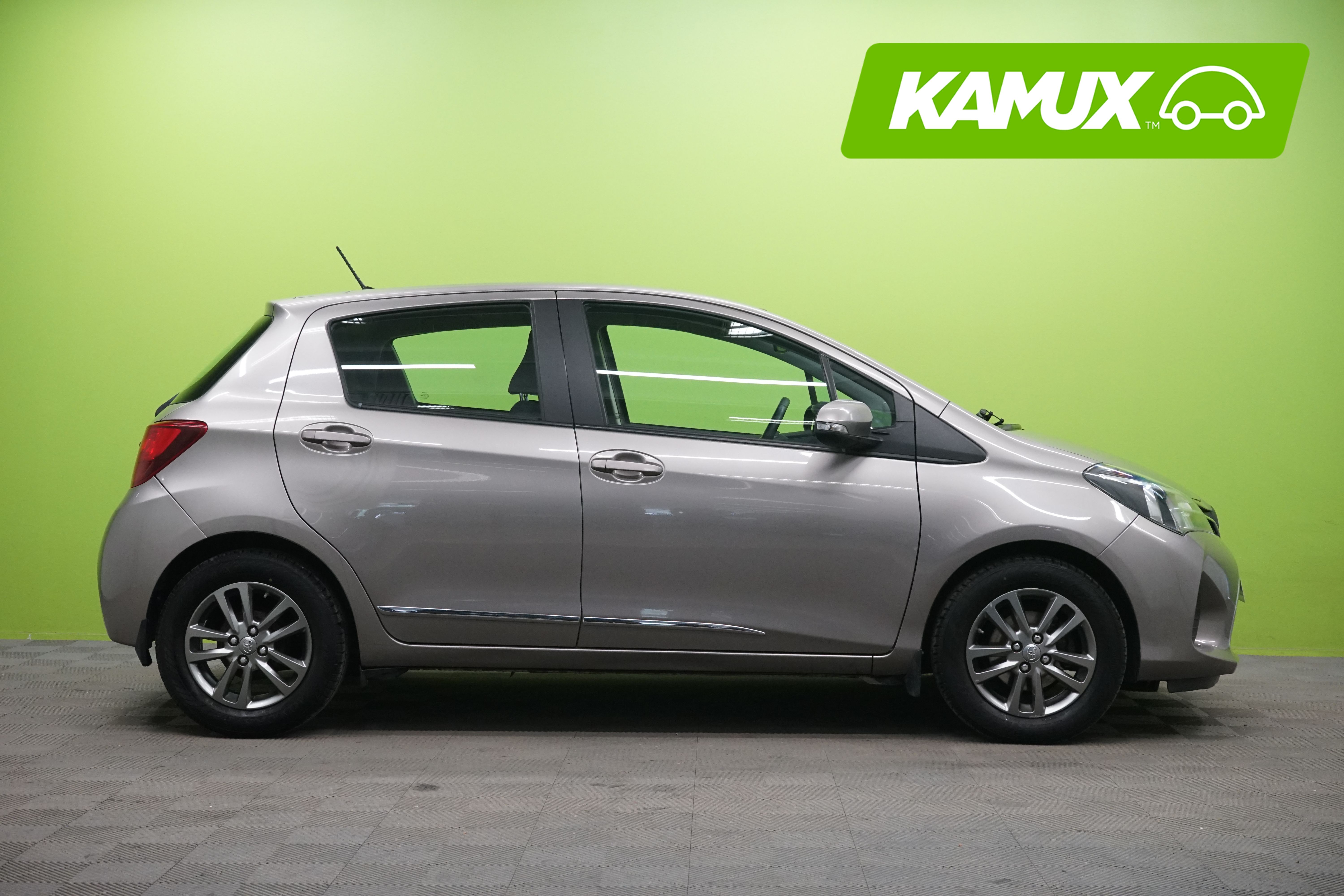 Toyota Yaris 2014