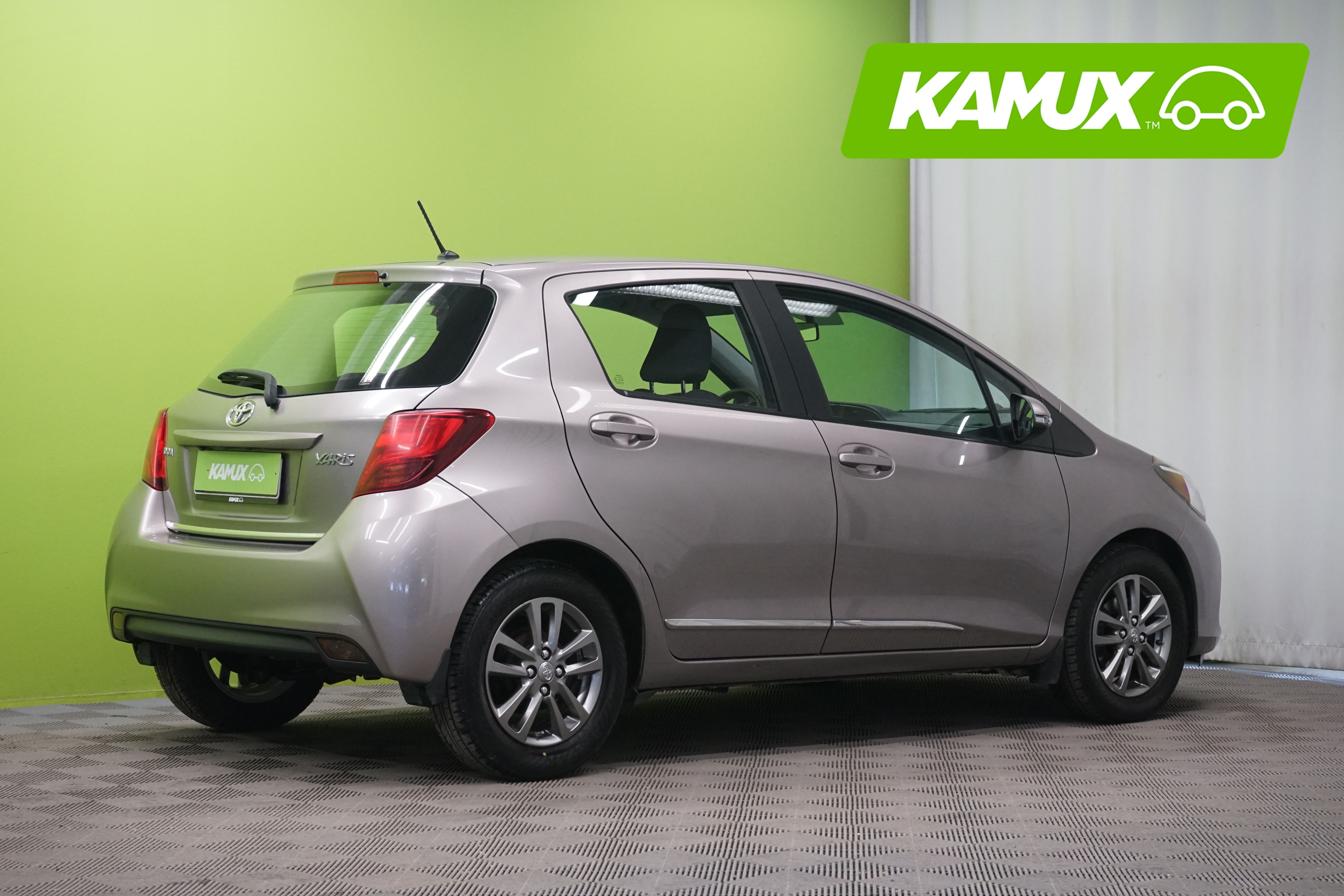 Toyota Yaris 2014