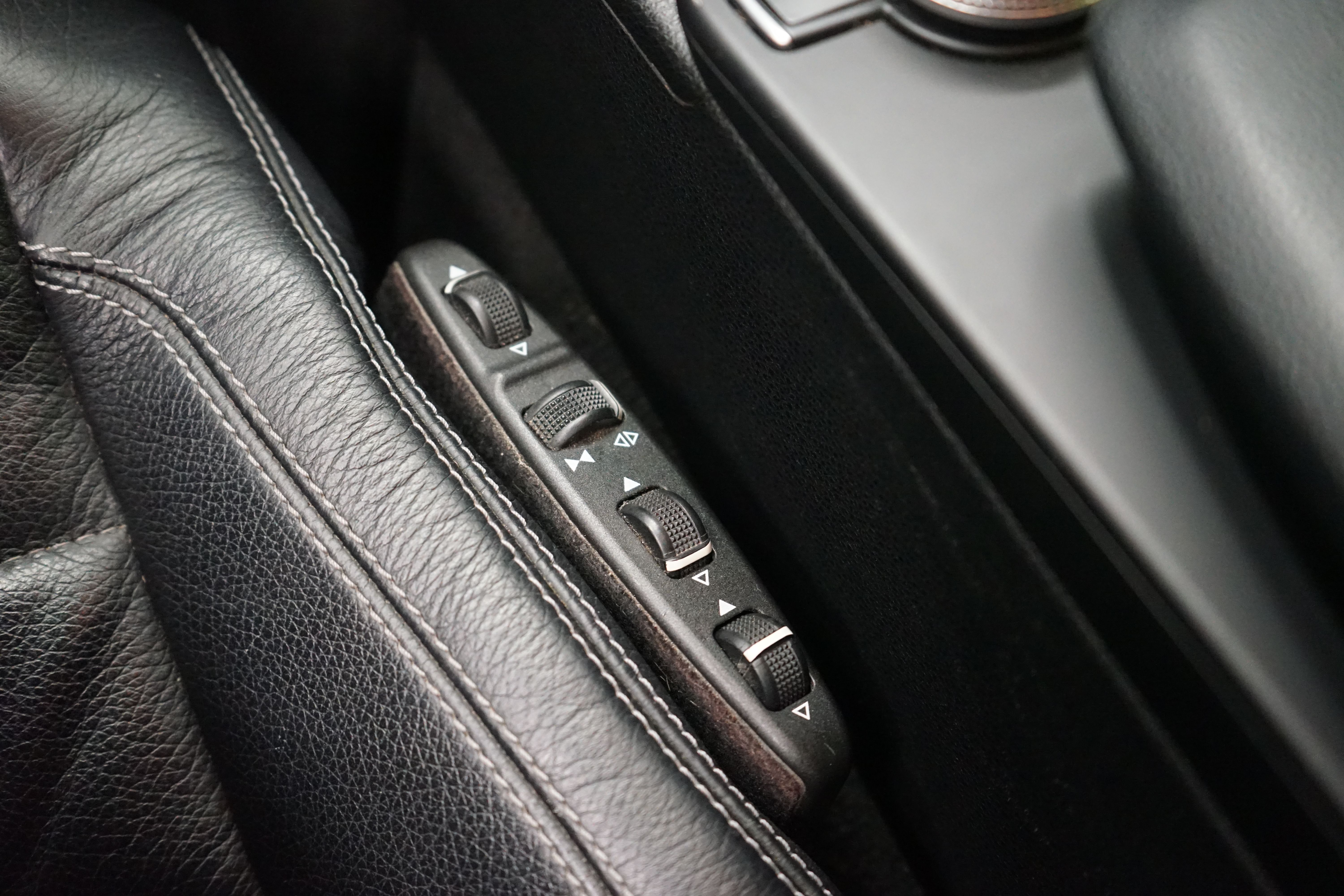 Mercedes-Benz E 2010