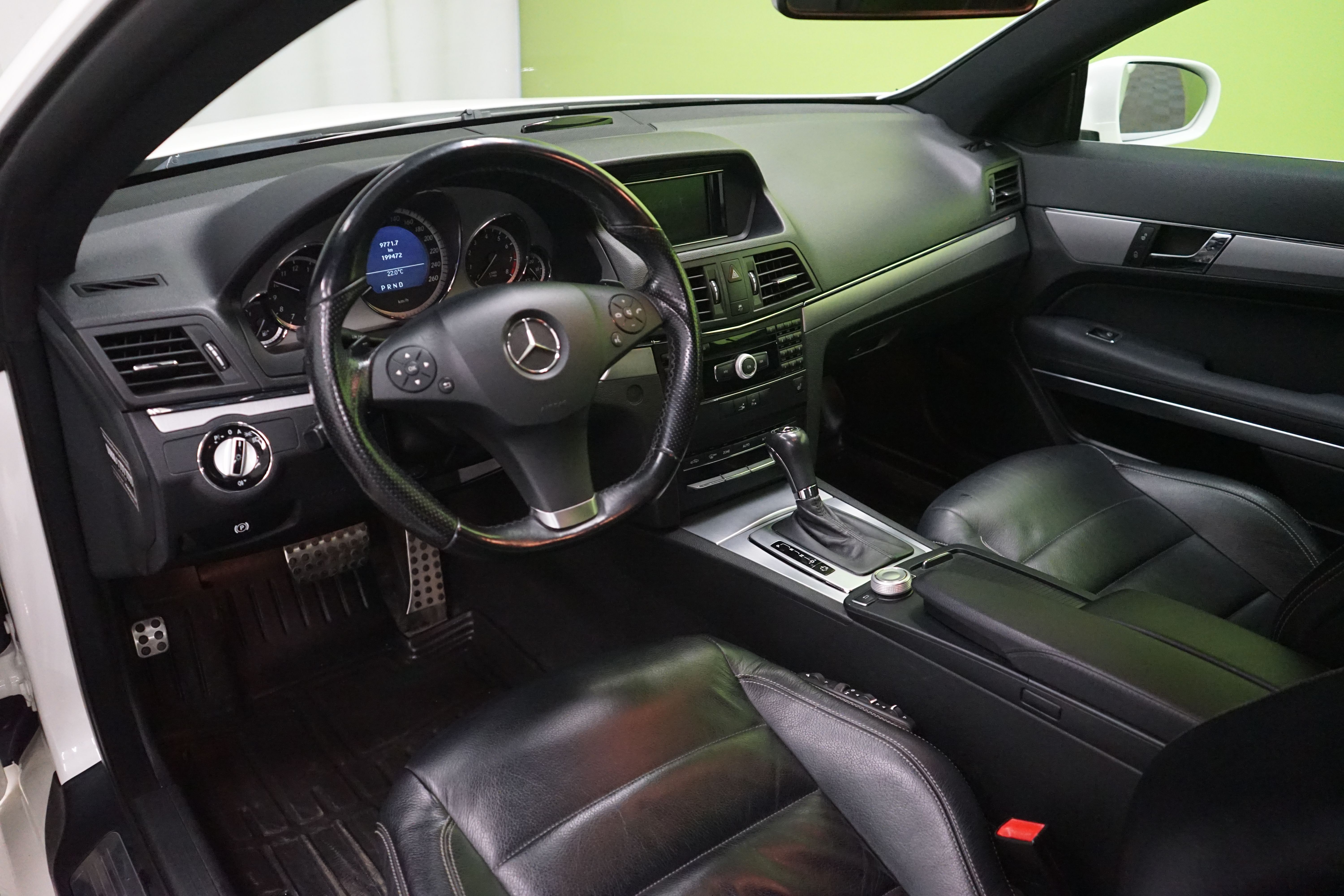 Mercedes-Benz E 2010