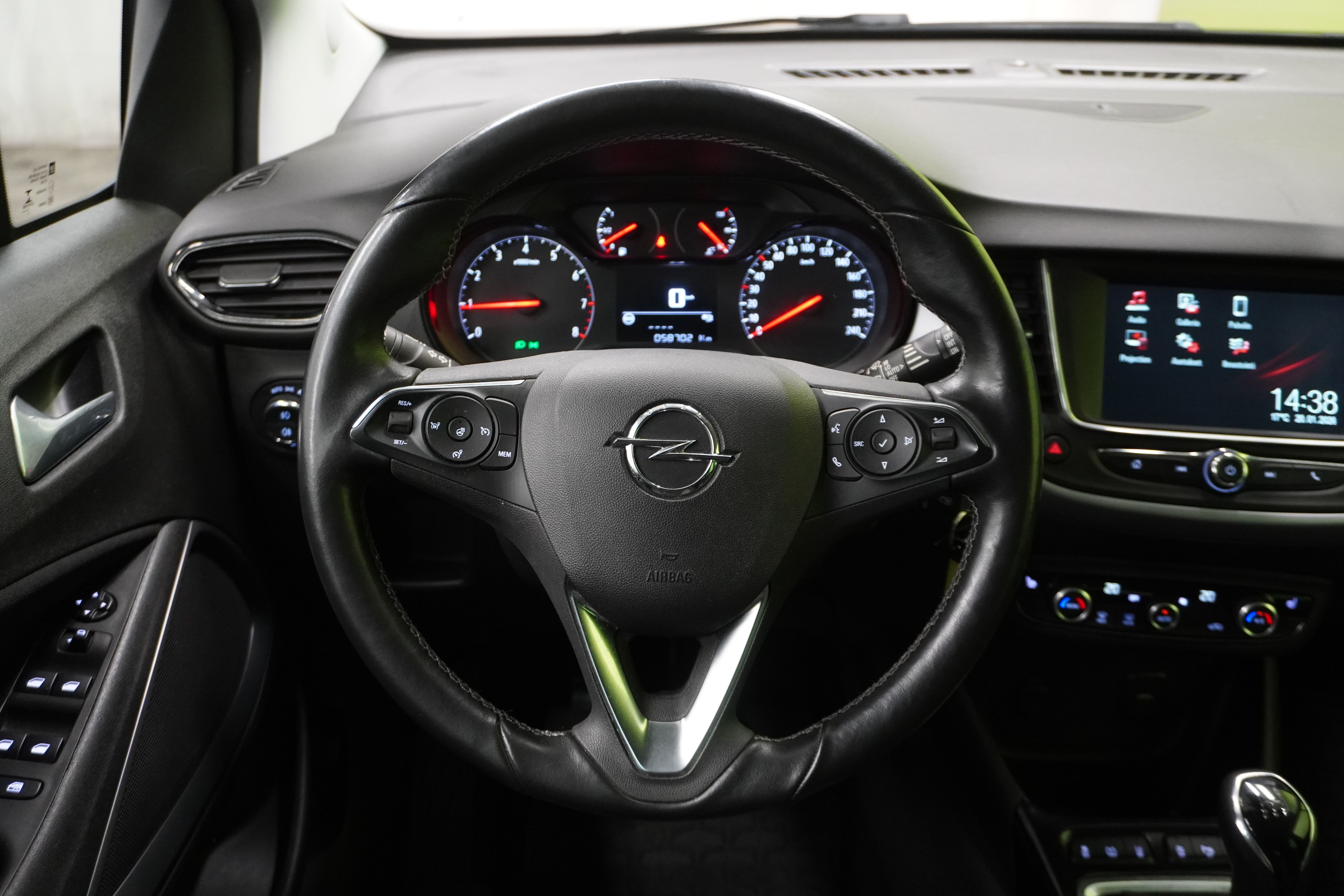 Opel Crossland X 2018