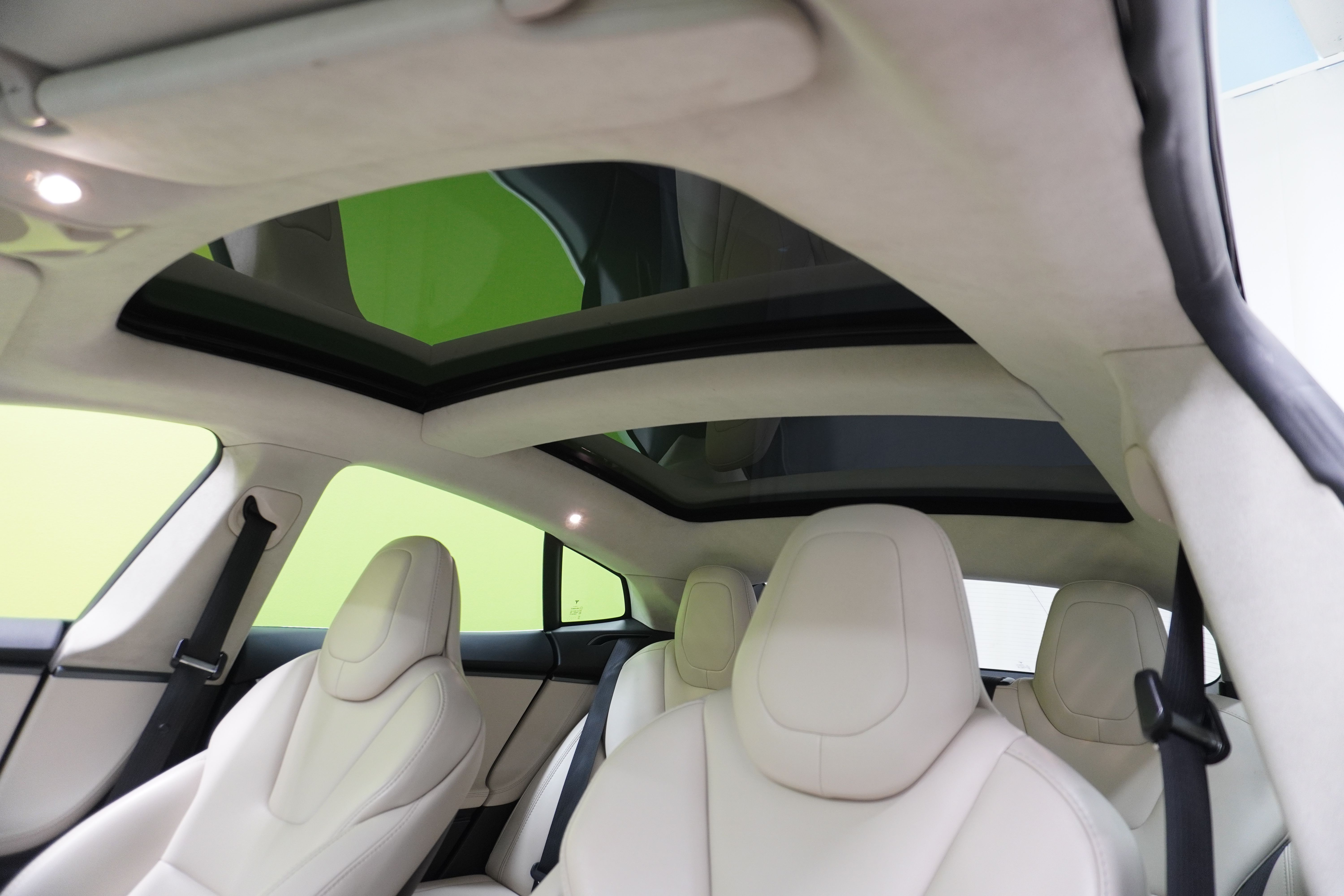 Tesla Model S 2018