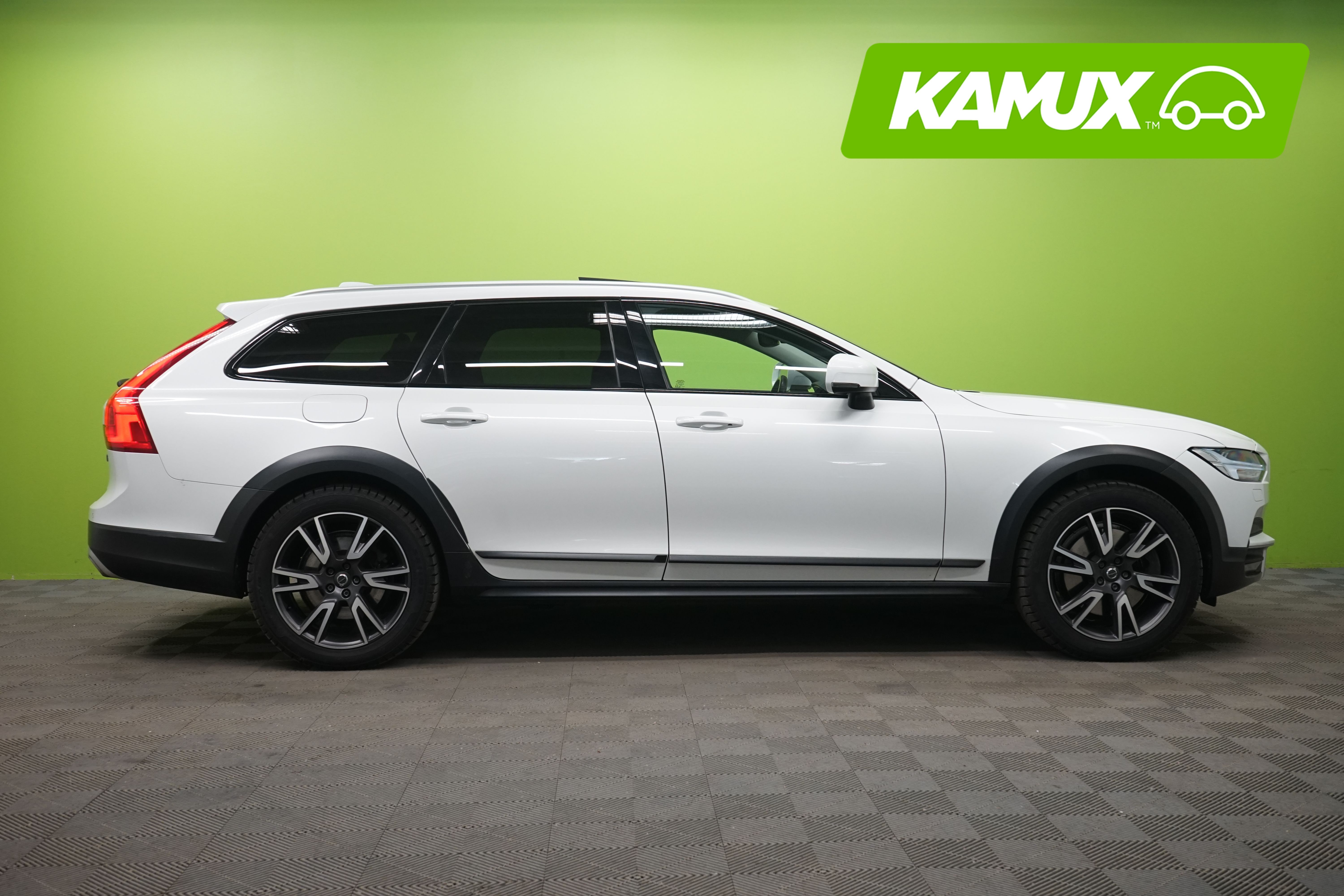 Volvo V90 Cross Country 2020