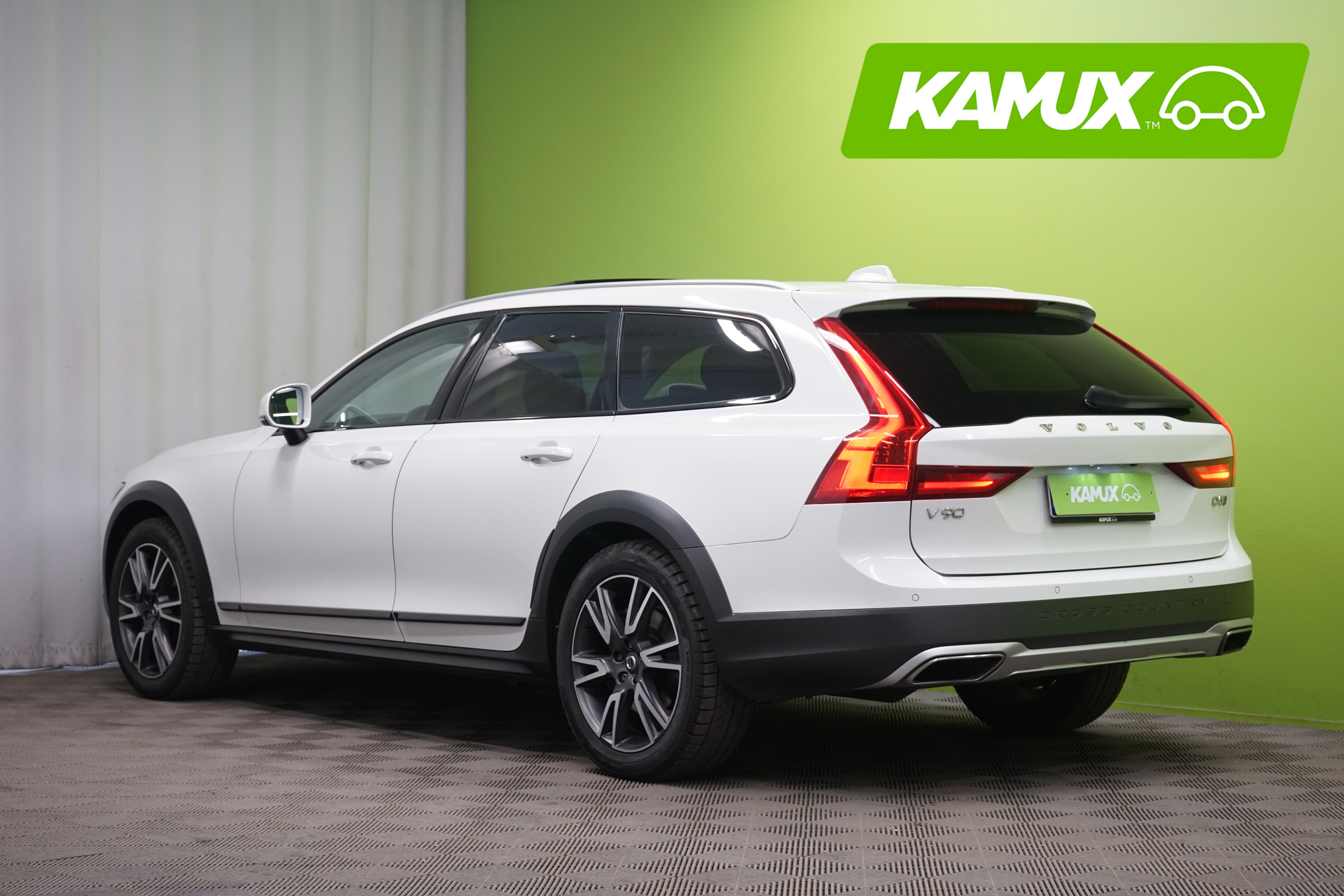 Volvo V90 Cross Country 2020