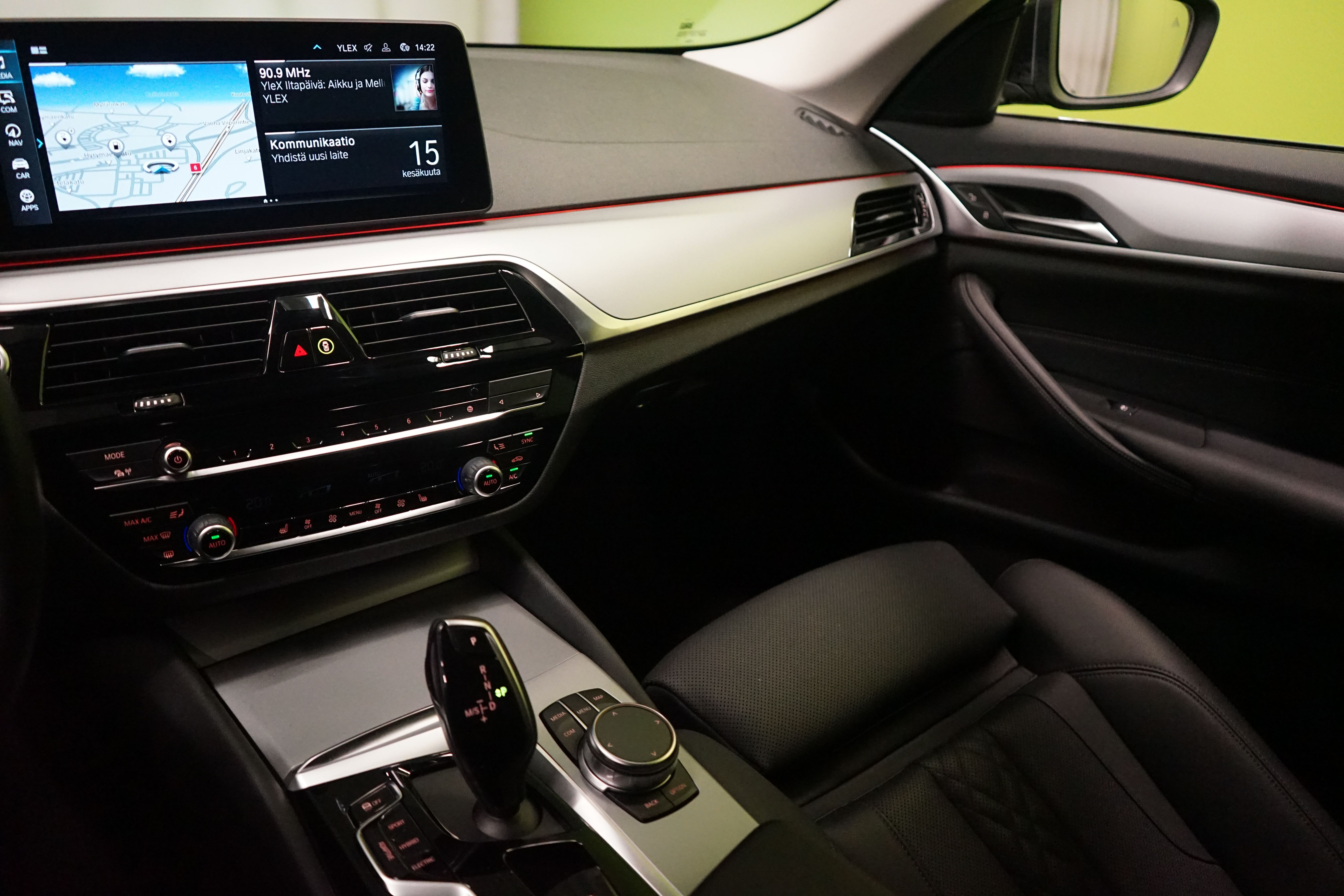 BMW 530 2023