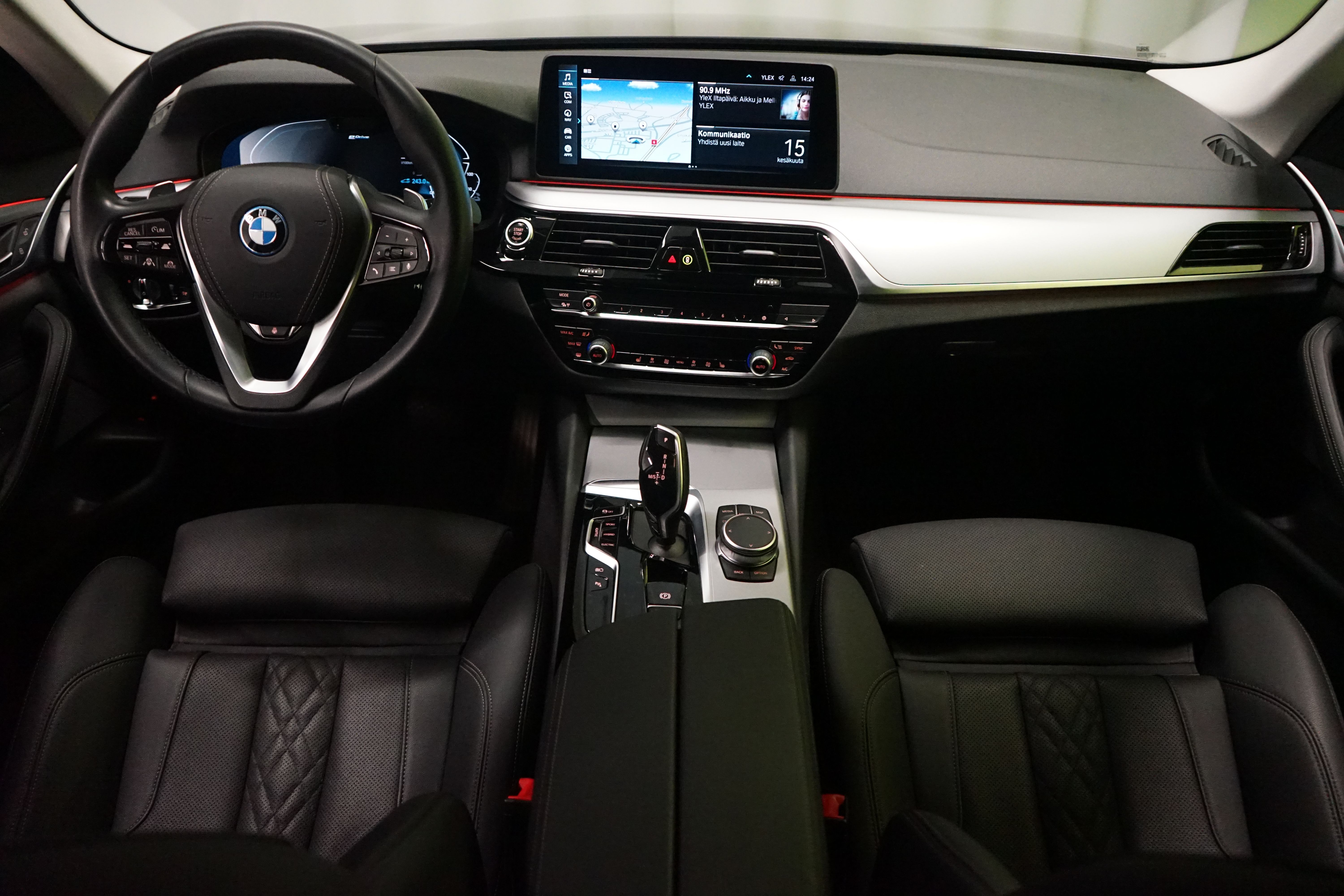 BMW 530 2023
