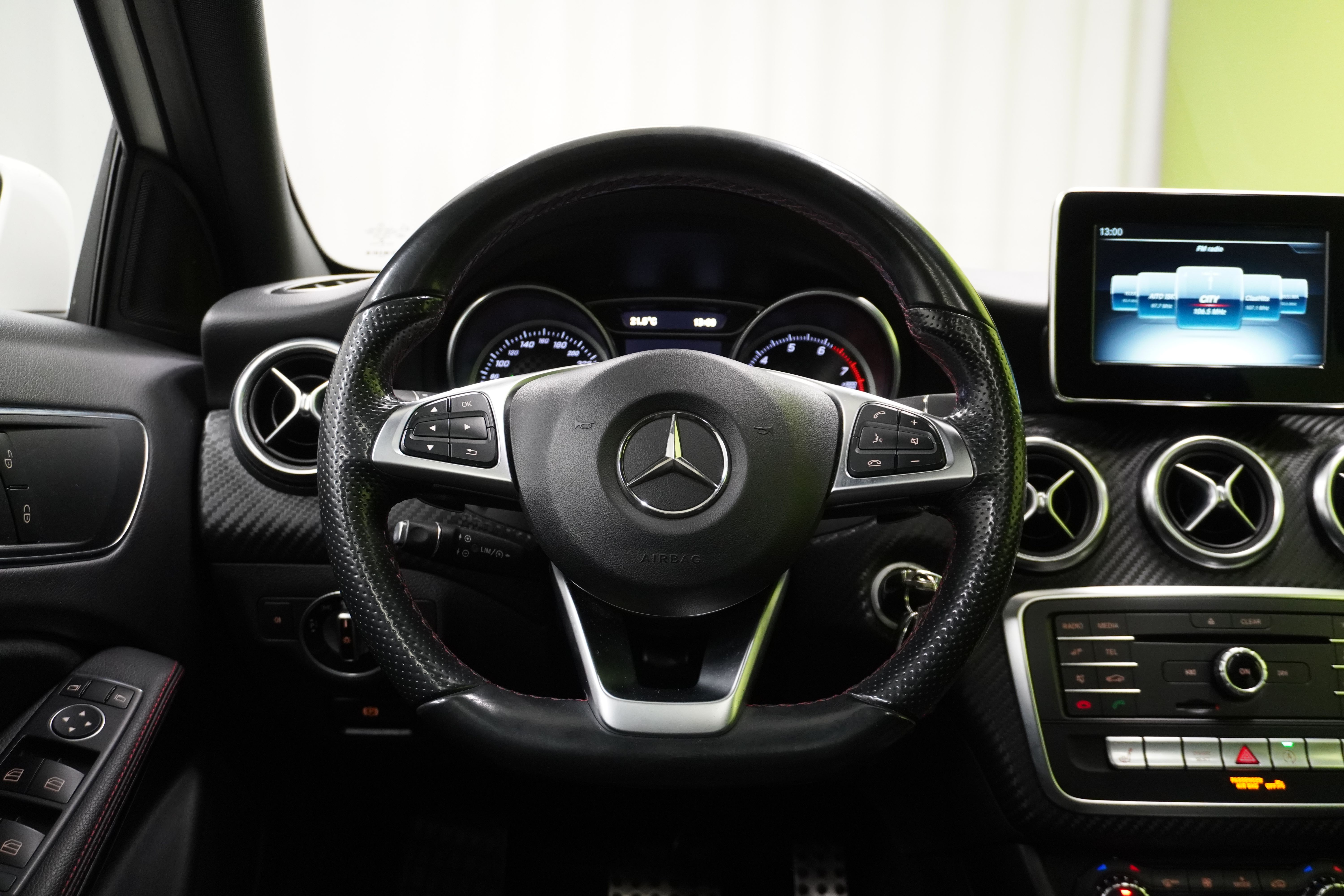 Mercedes-Benz A 2016