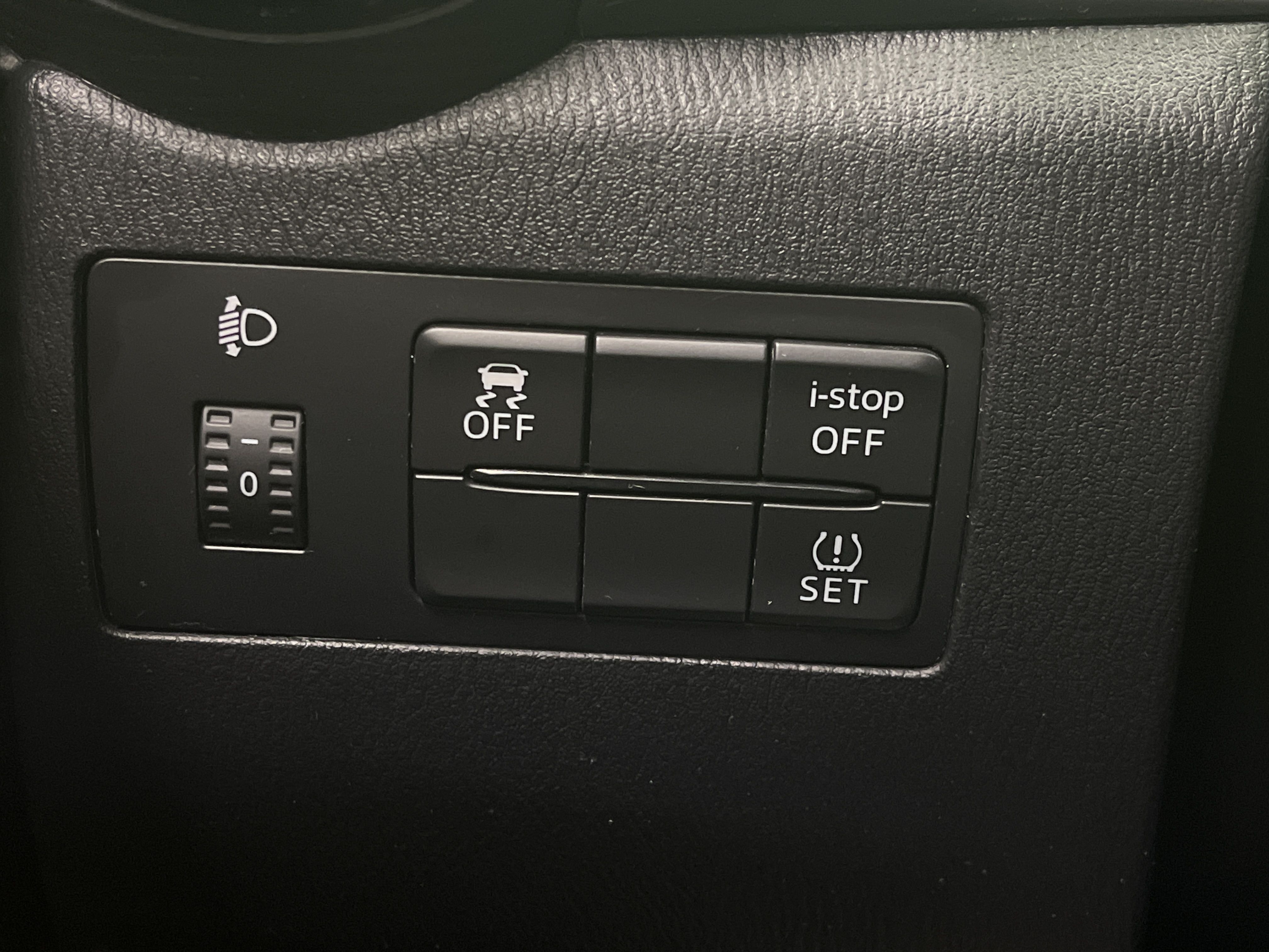 Mazda 2 2019
