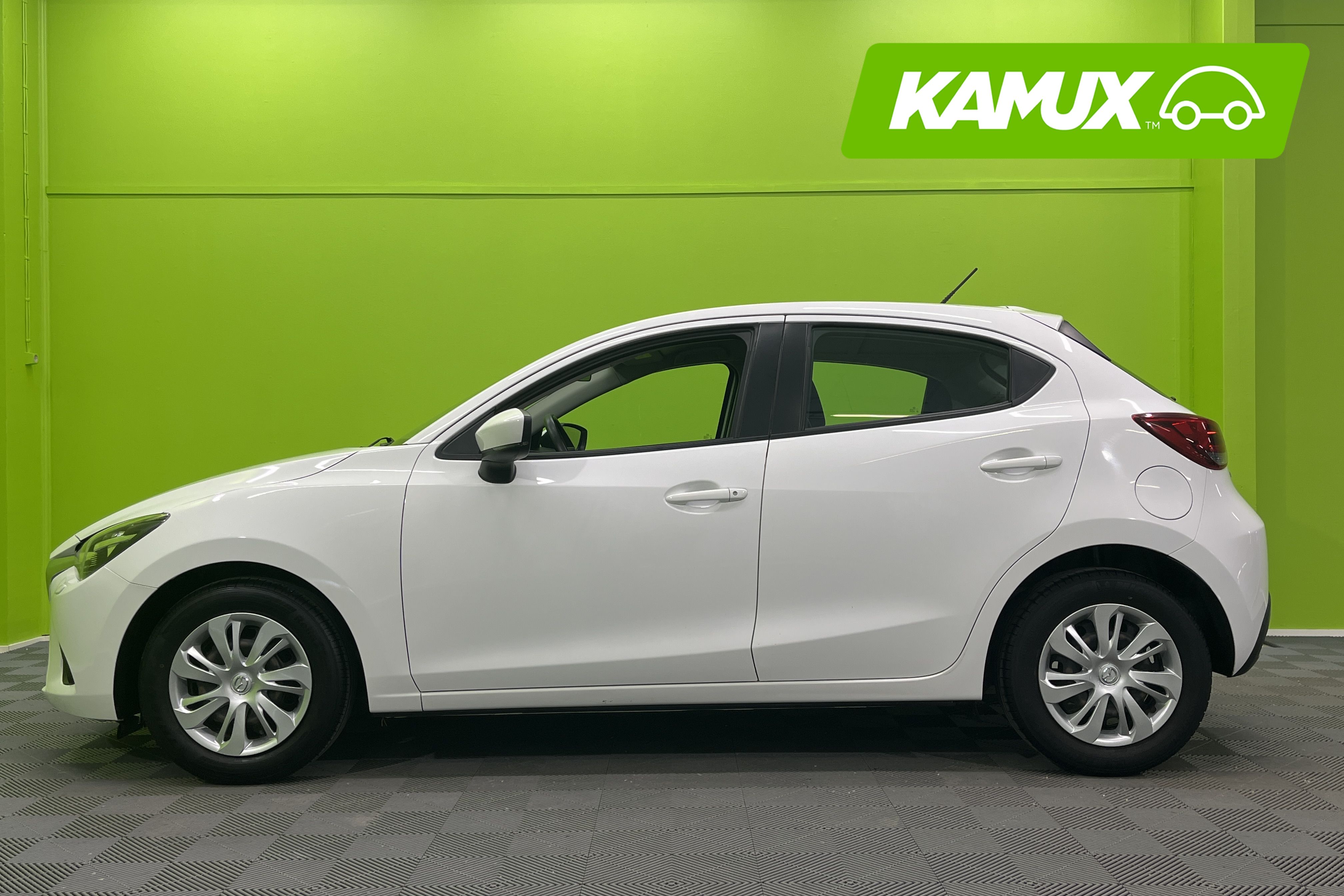 Mazda 2 2019
