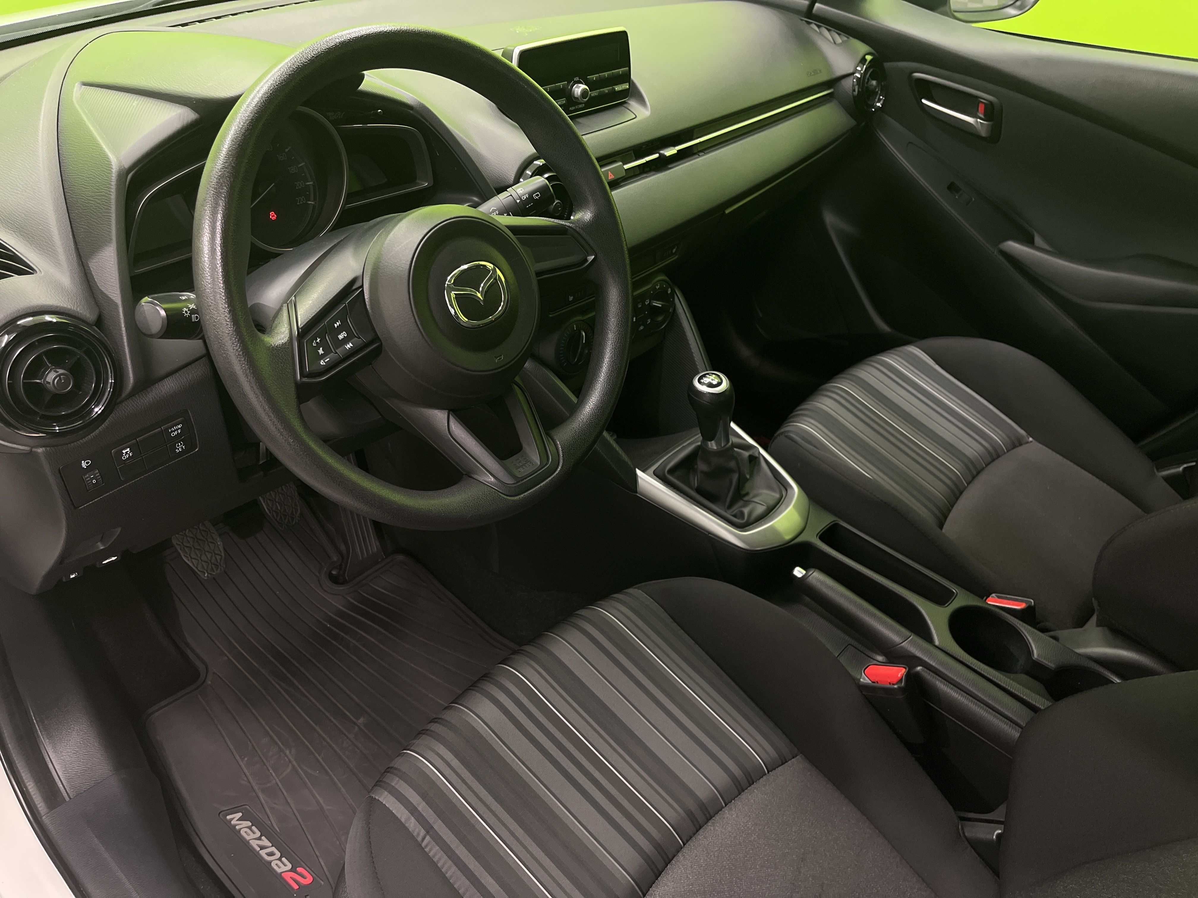 Mazda 2 2019