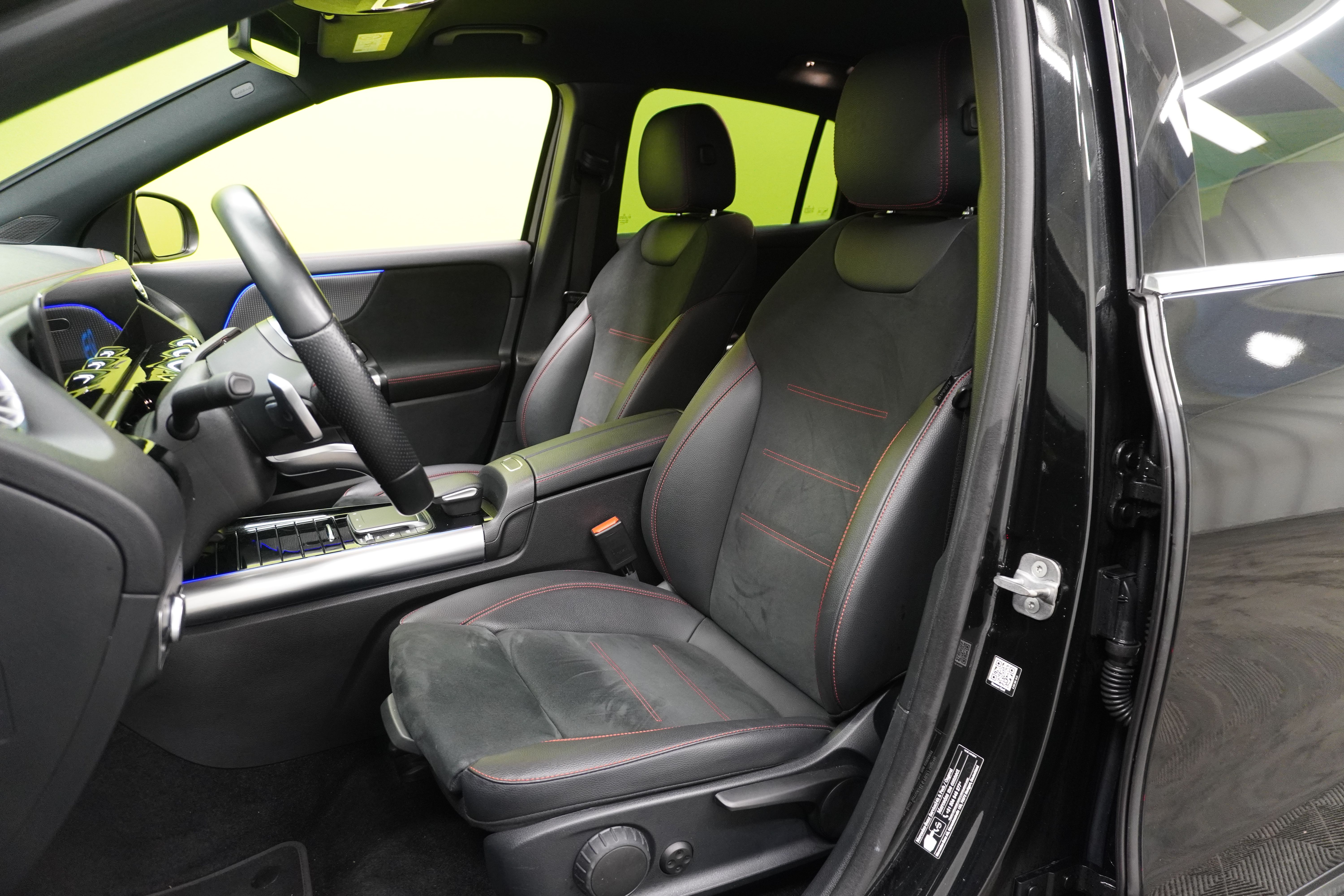 Mercedes-Benz EQA 2024