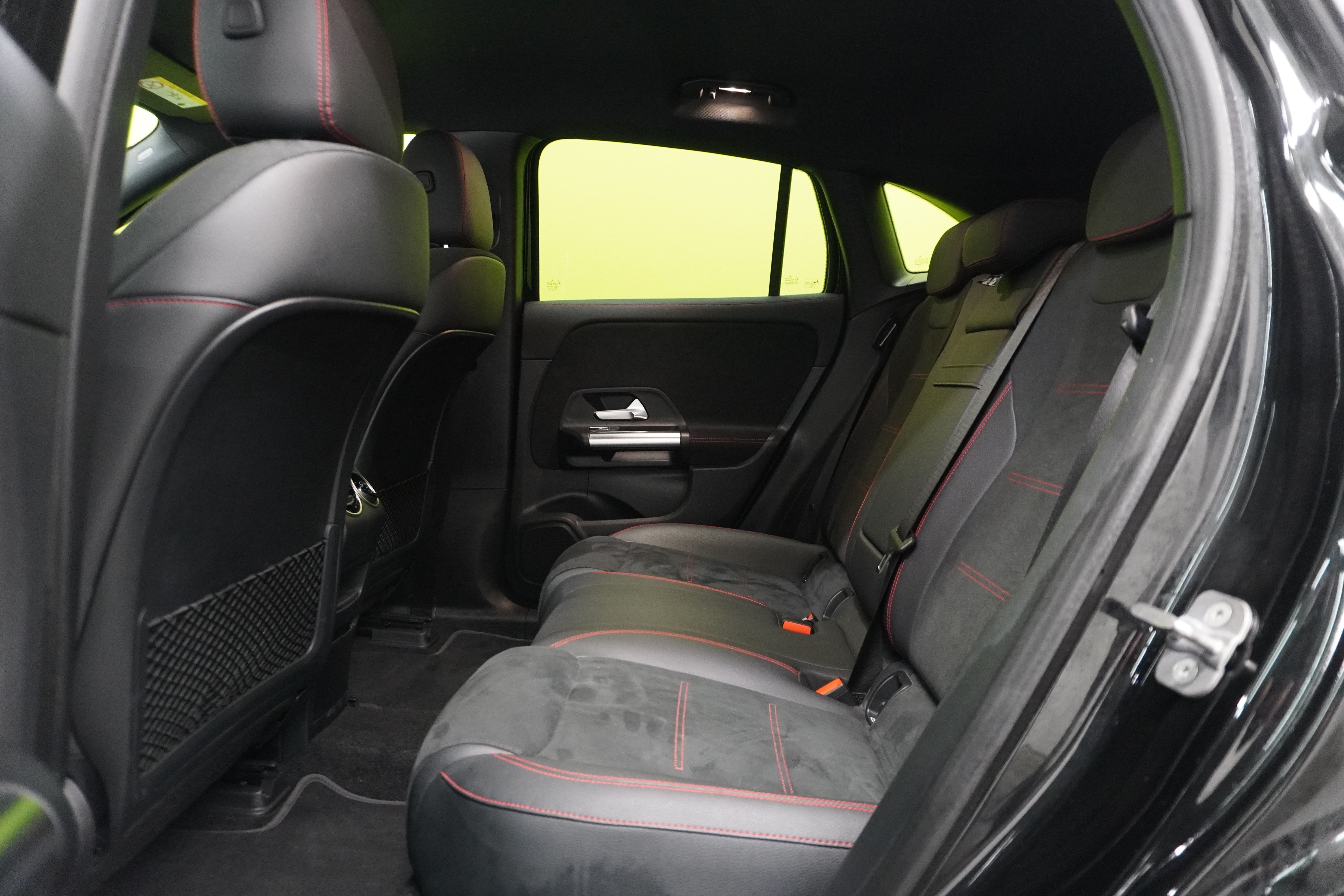 Mercedes-Benz EQA 2024