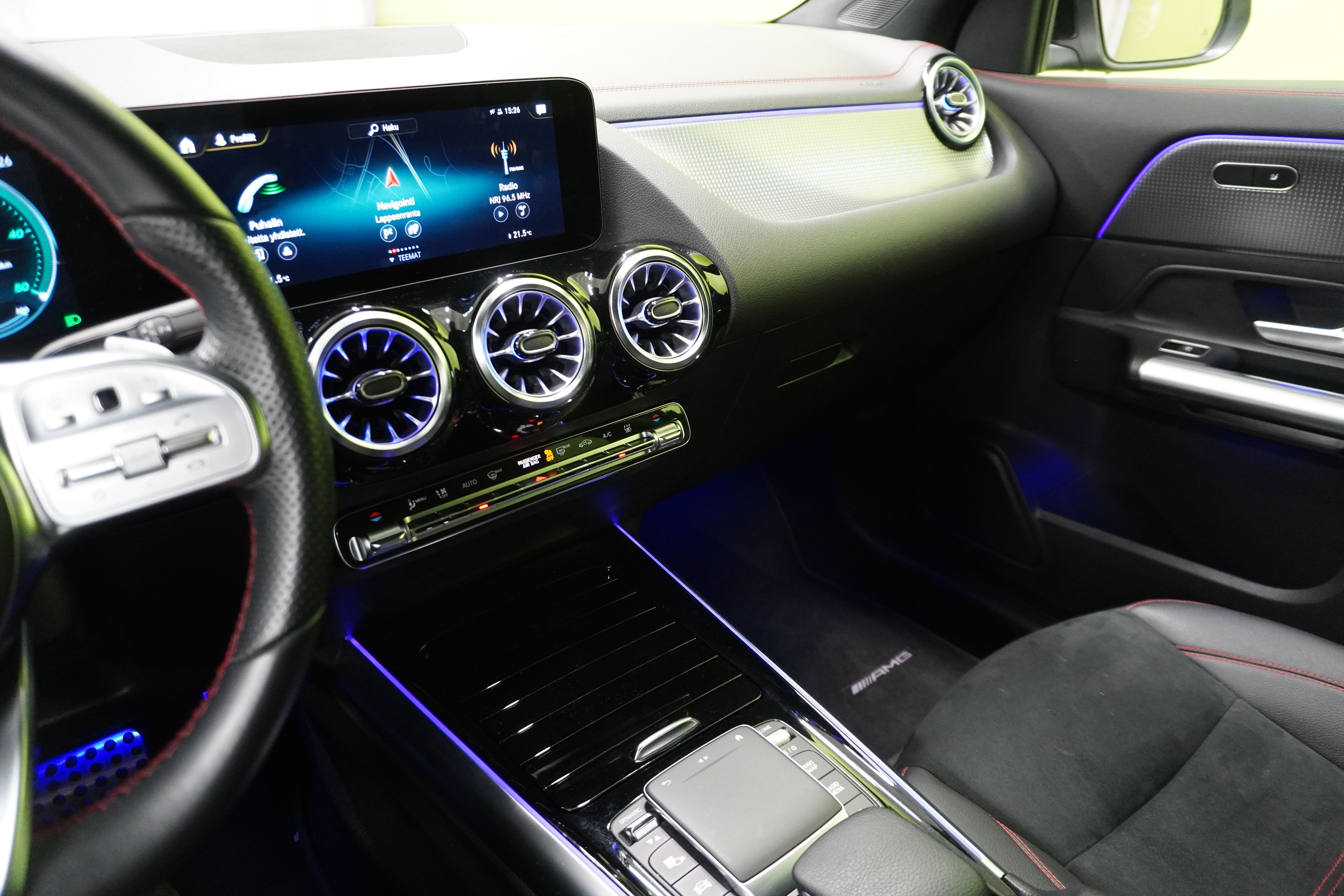 Mercedes-Benz EQA 2024