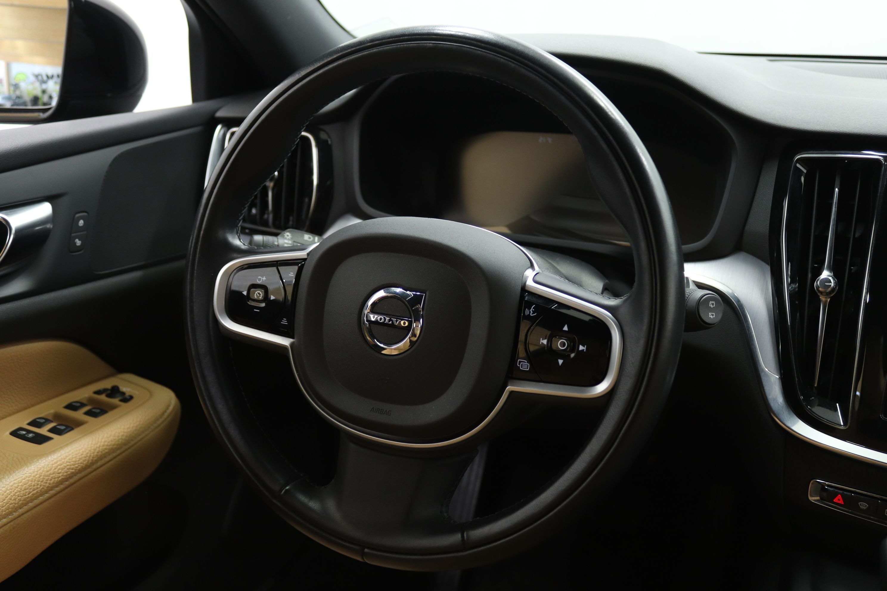 Volvo V60 Cross Country 2020