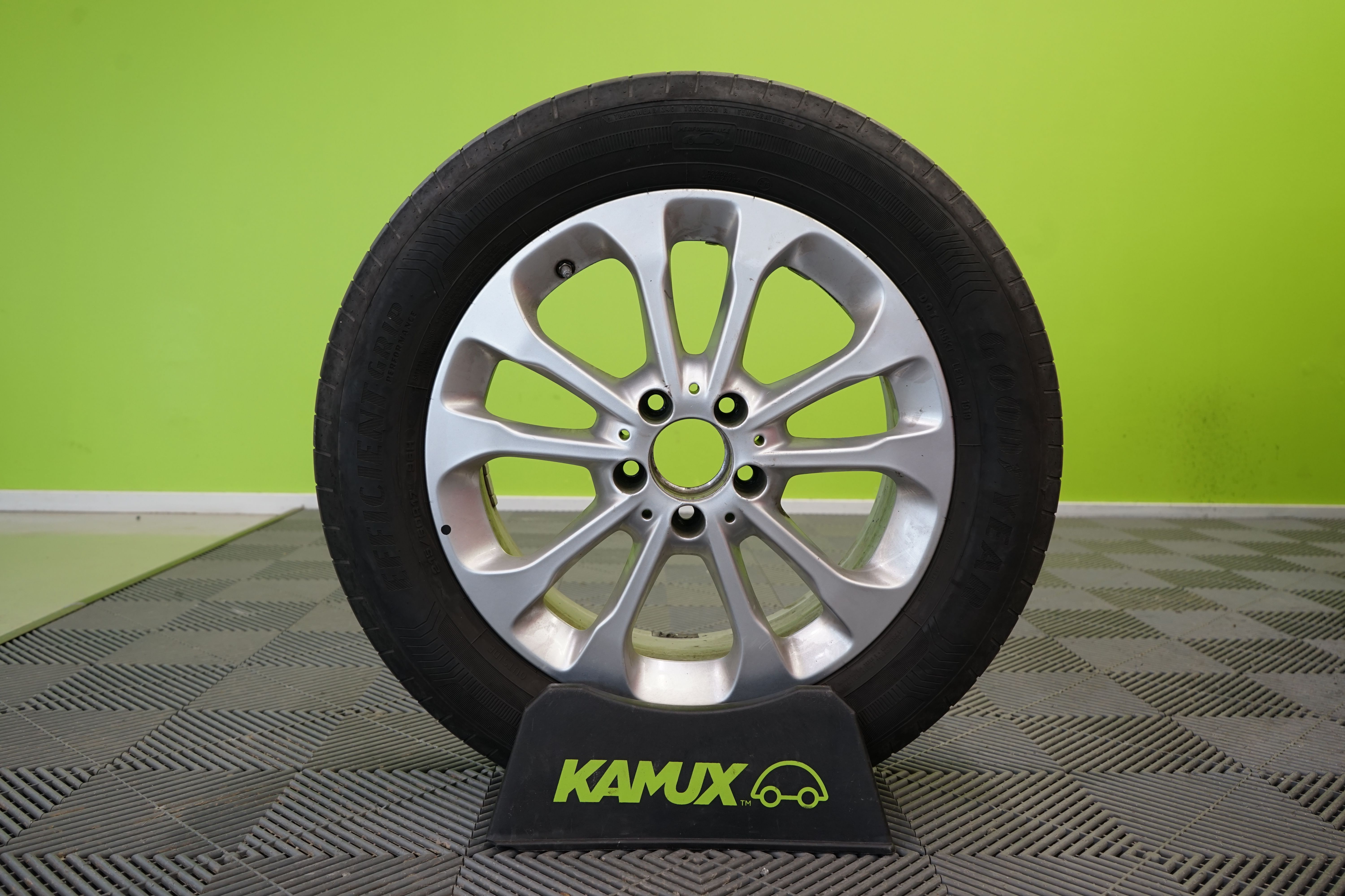 Mercedes-Benz GLA 2015