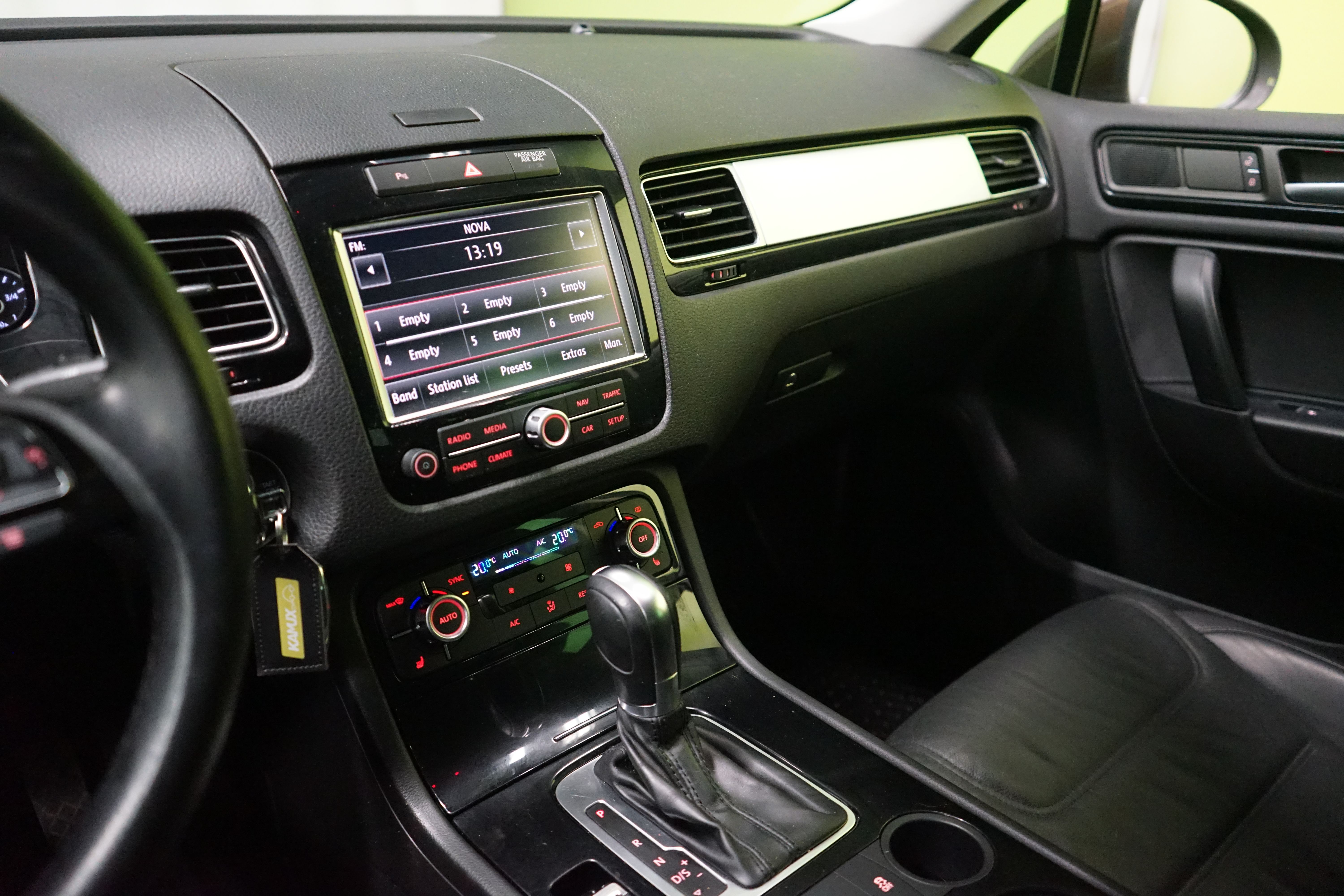 Volkswagen Touareg 2014
