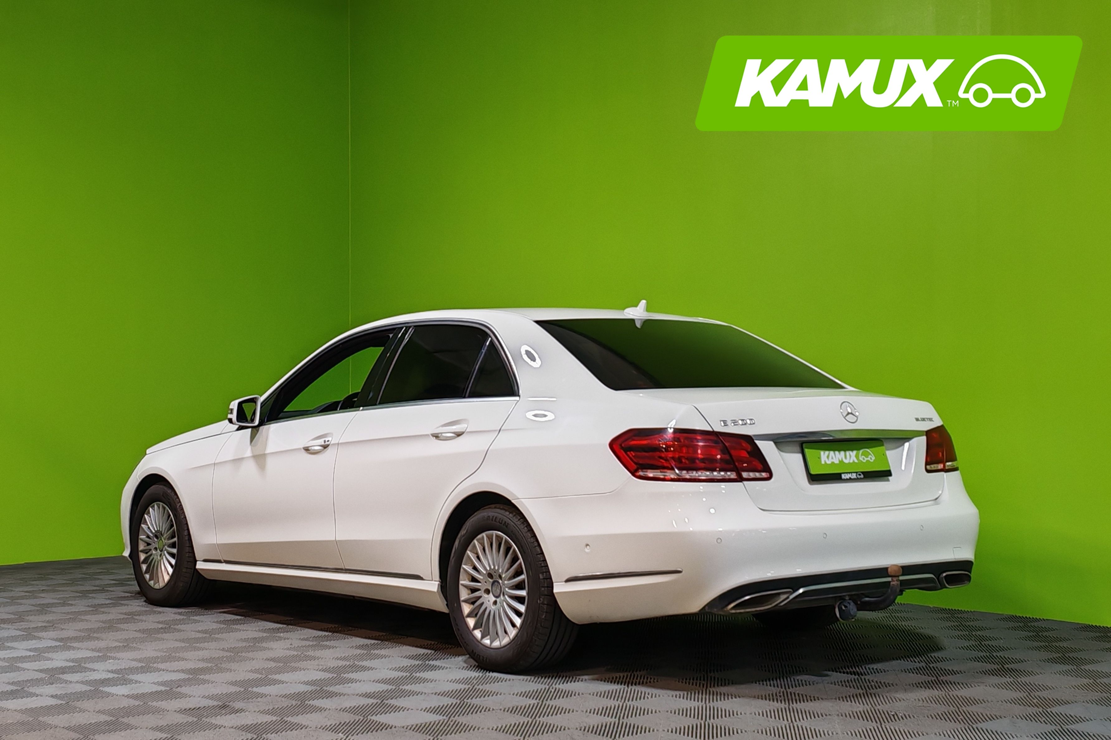 Mercedes-Benz E 2016