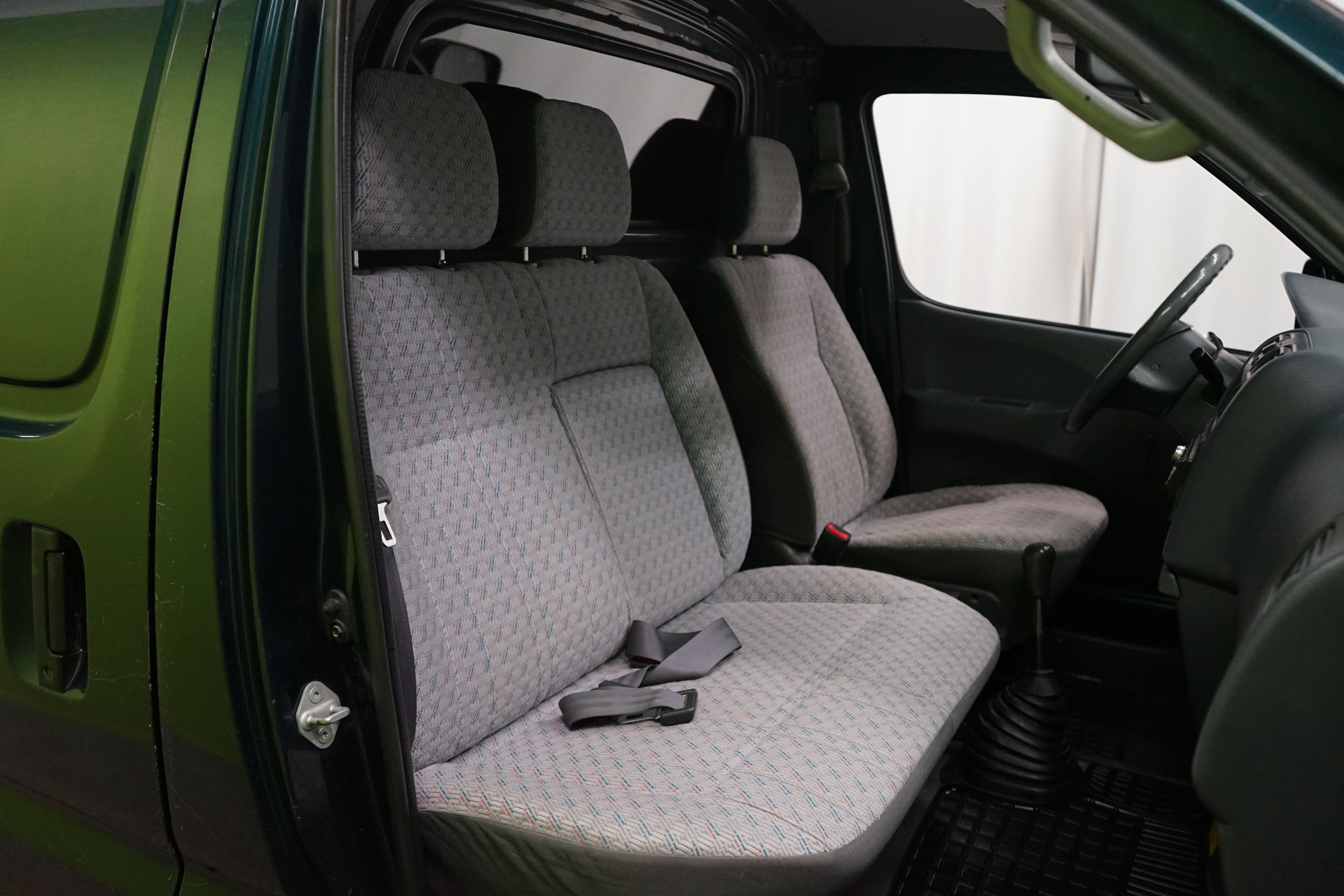 Toyota Hiace 2005