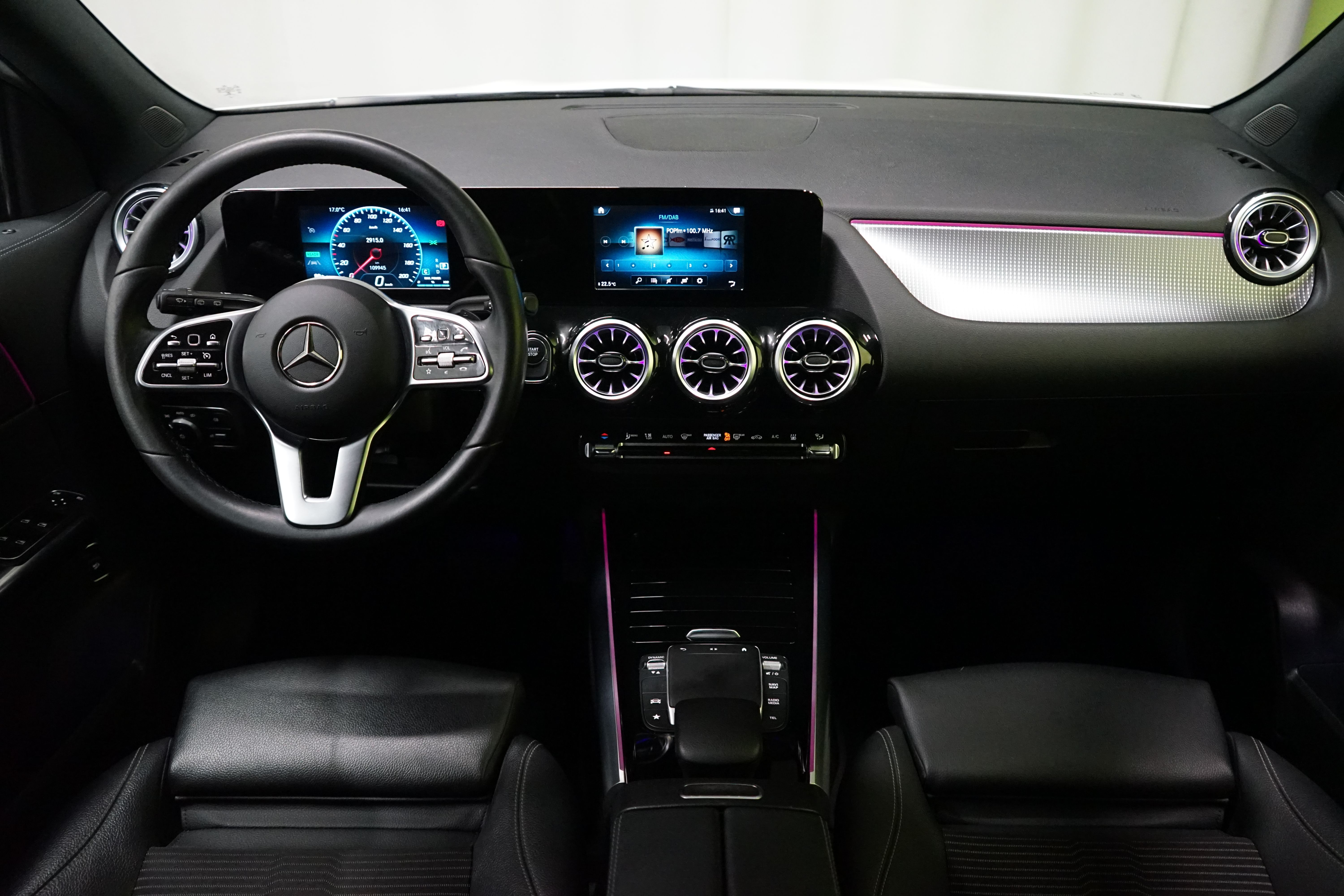 Mercedes-Benz EQA 2022