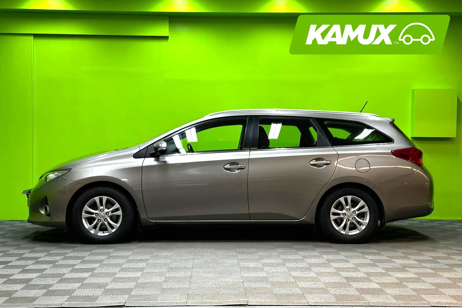 Toyota Auris 2014