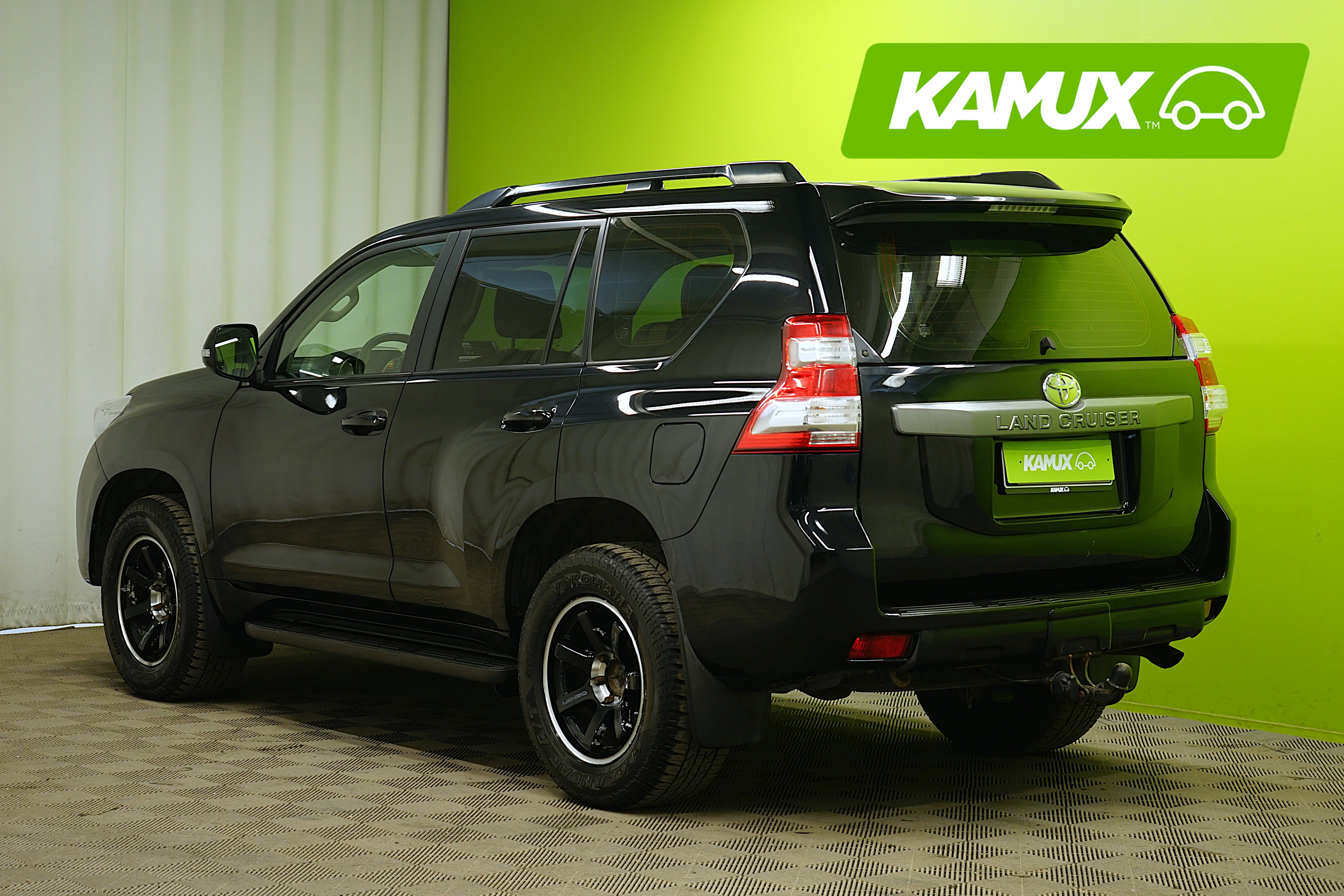 Toyota Land Cruiser 2015