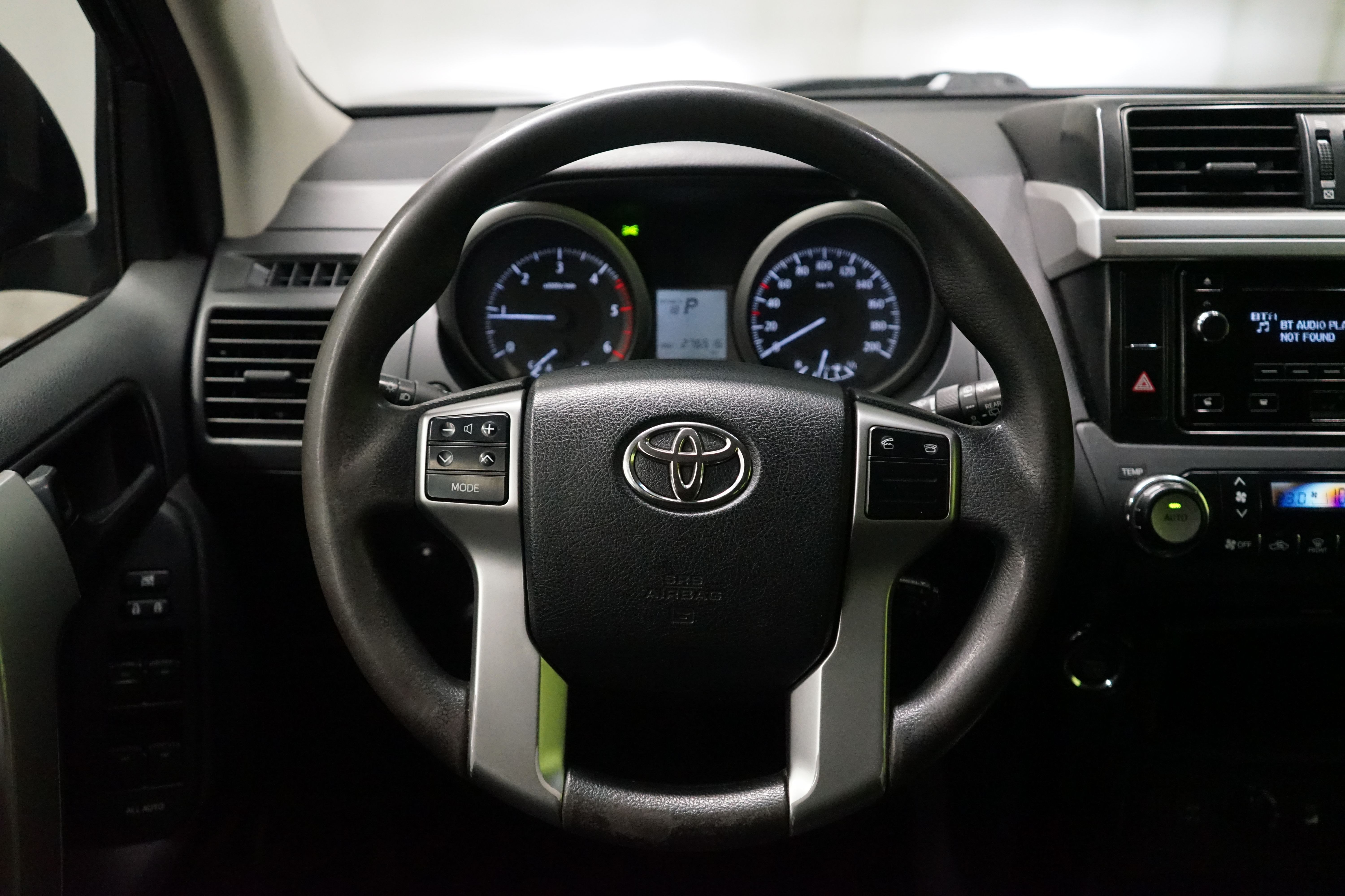 Toyota Land Cruiser 2015