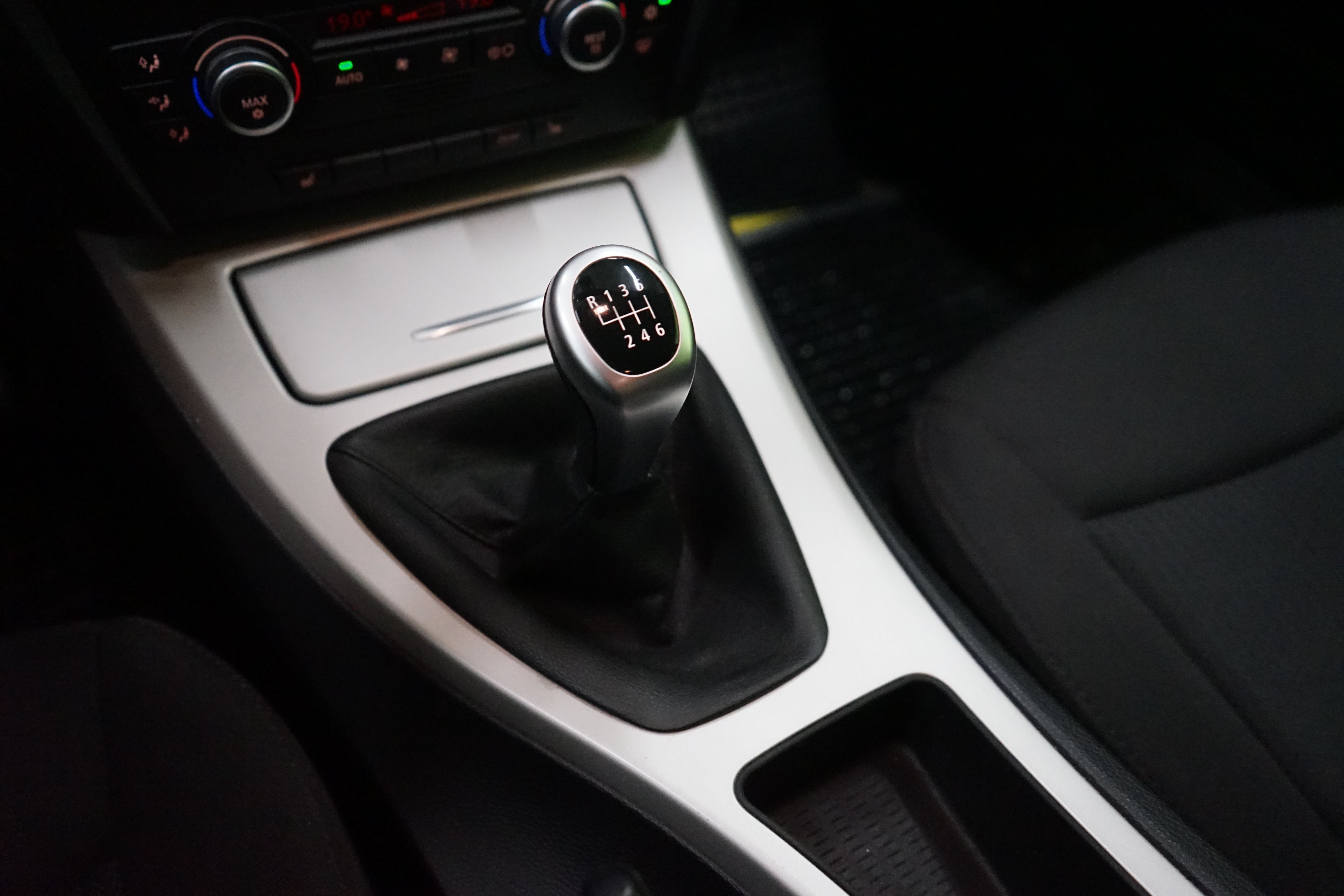 BMW 318 2009