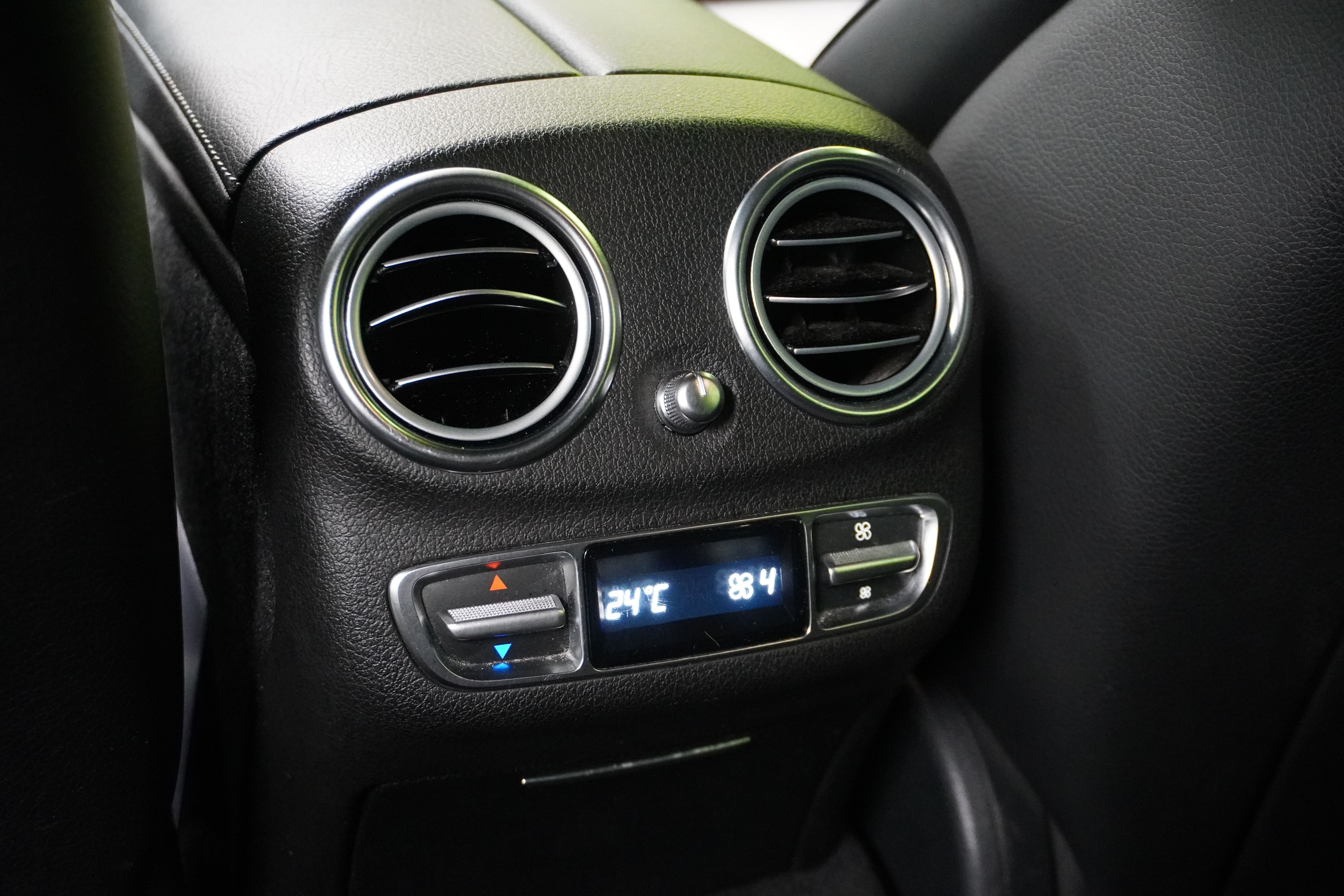 Mercedes-Benz E 2017