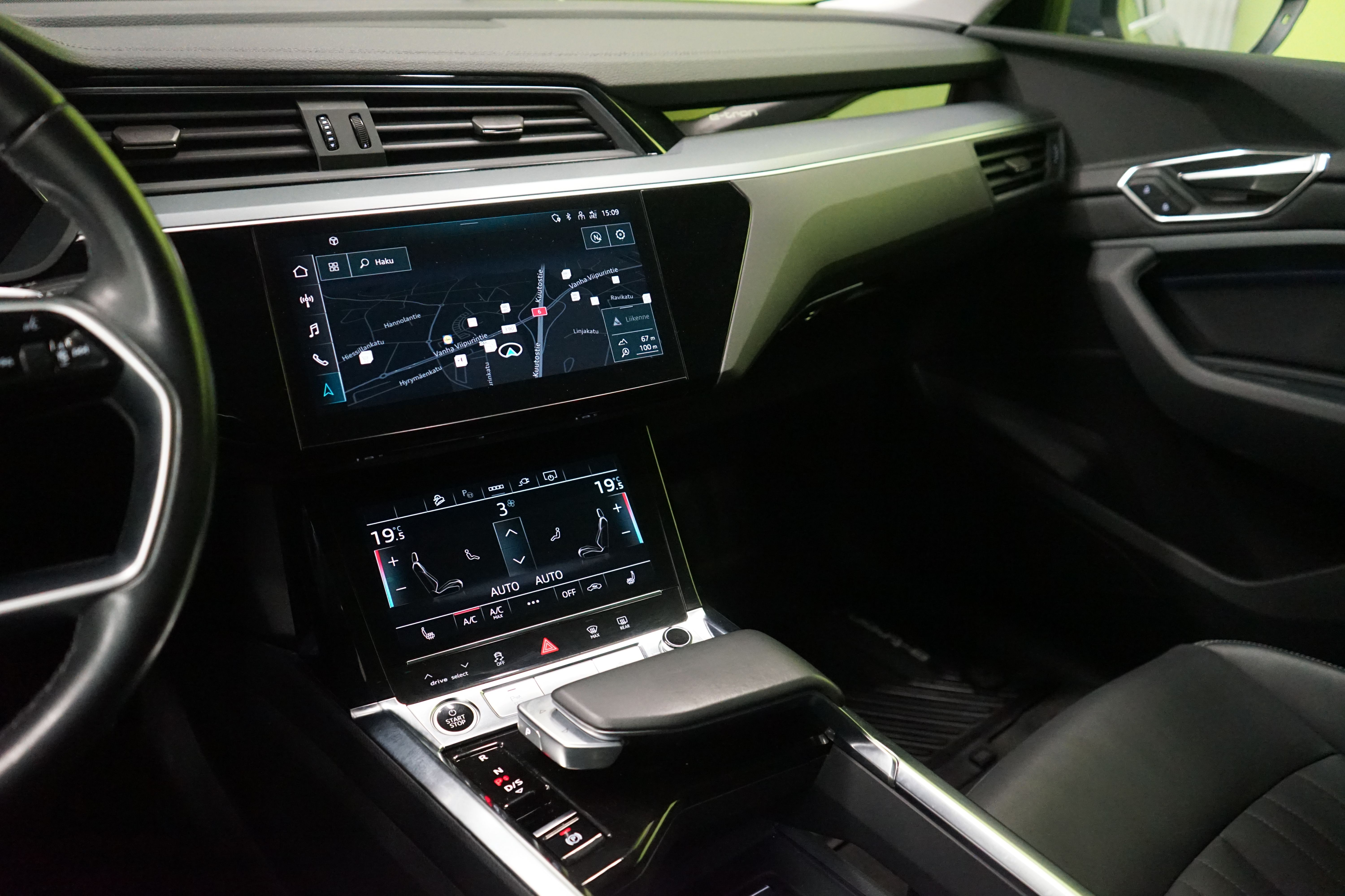 Audi Q8 e-tron 2024