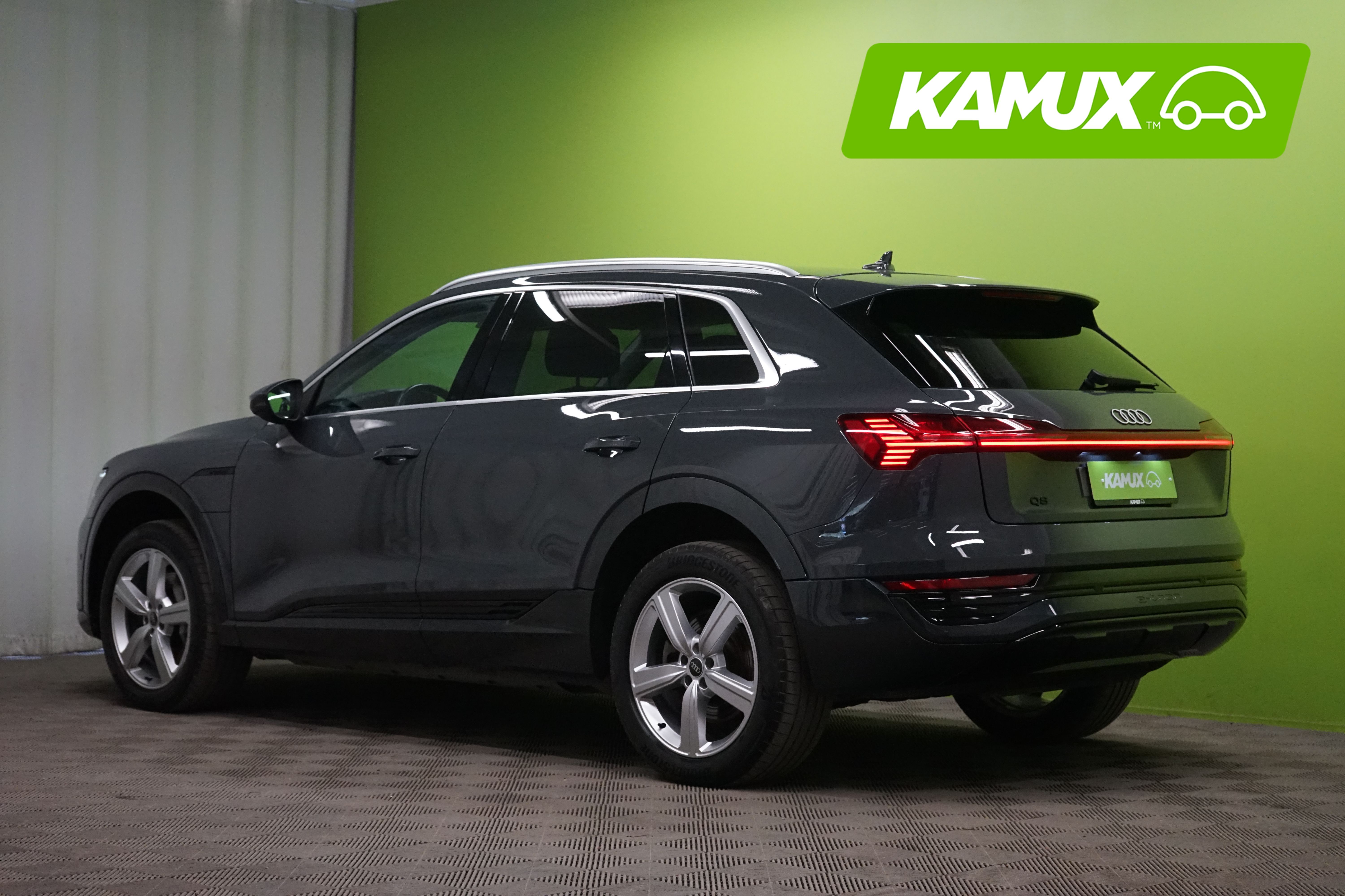 Audi Q8 e-tron 2024