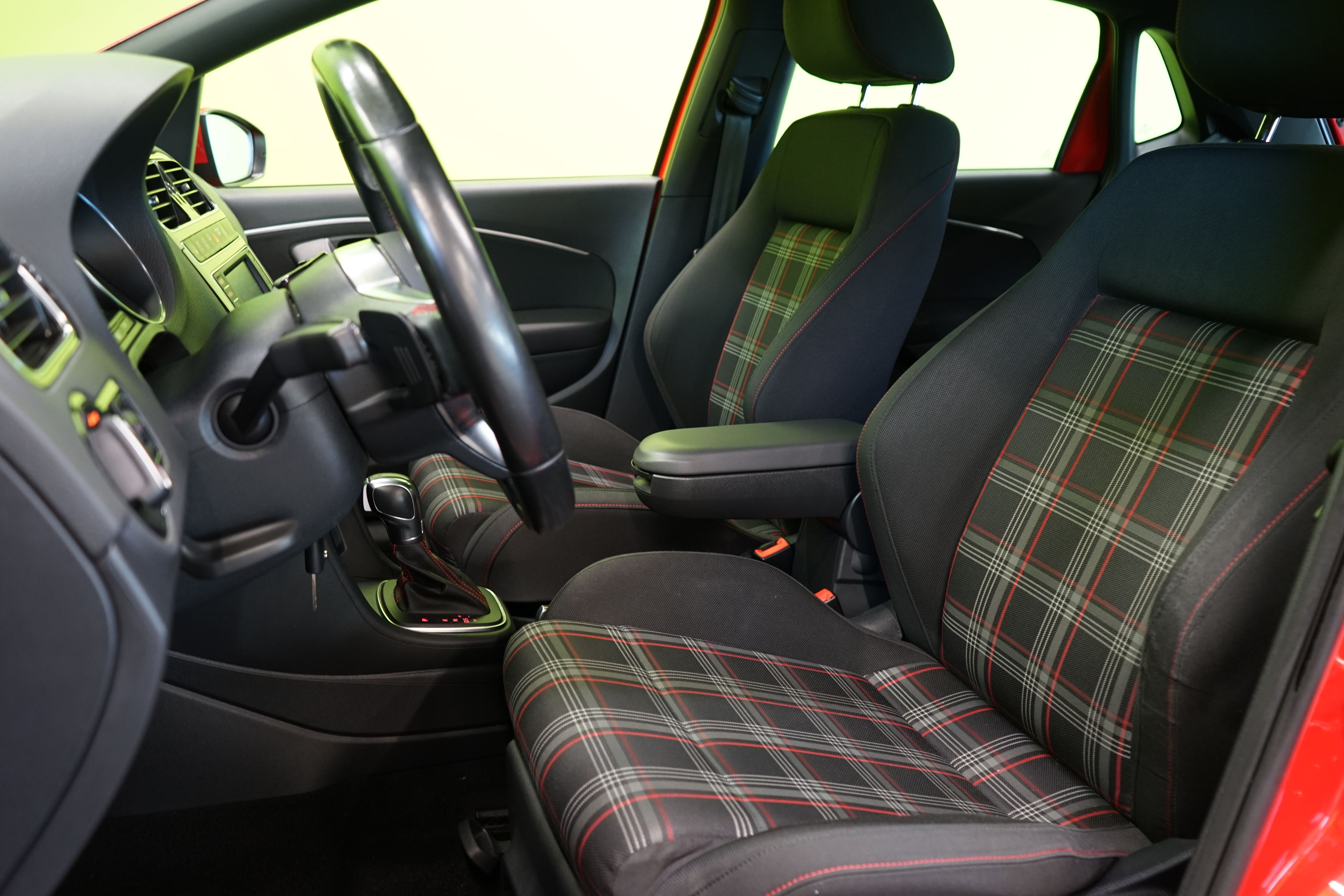 Volkswagen Polo 2015