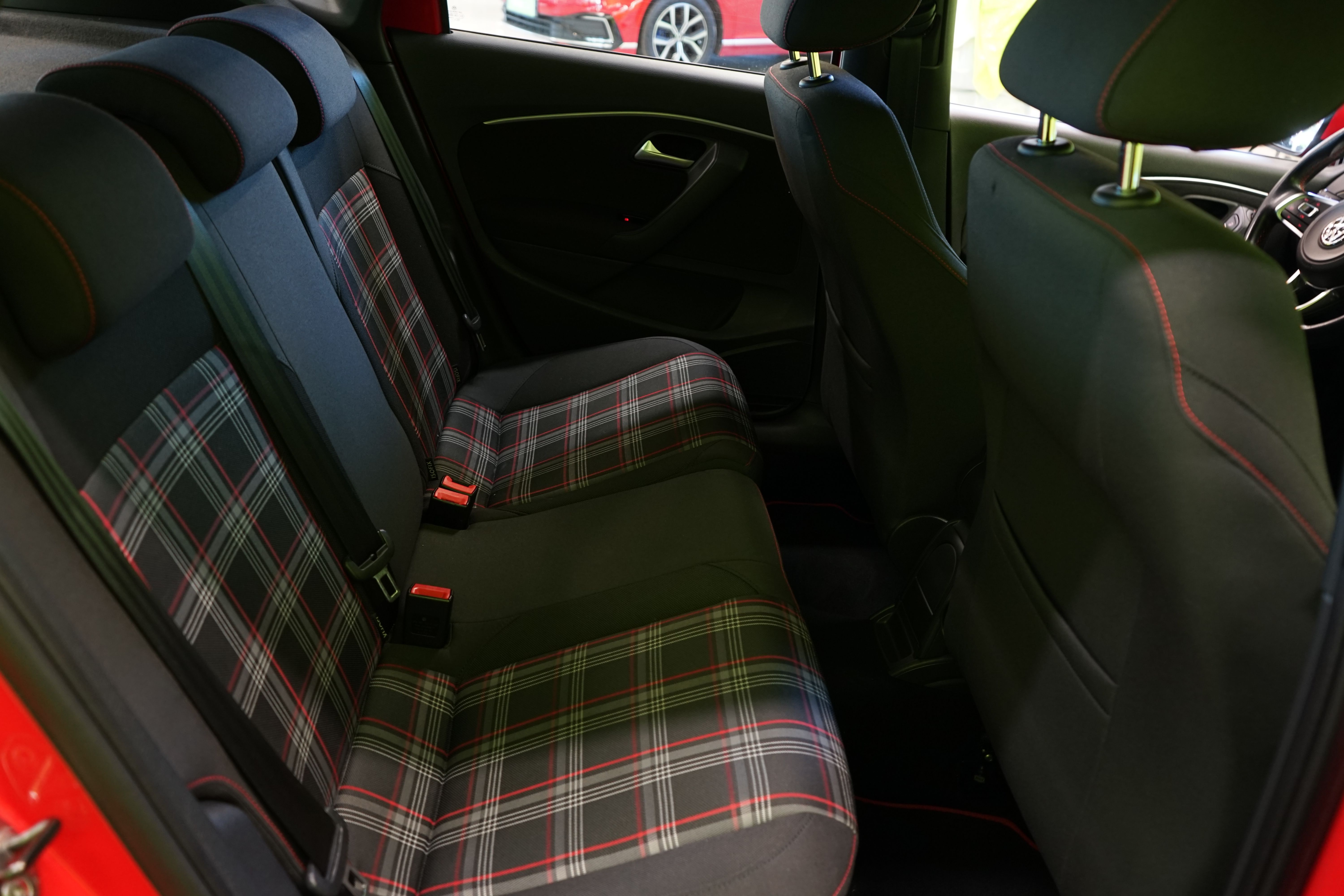 Volkswagen Polo 2015
