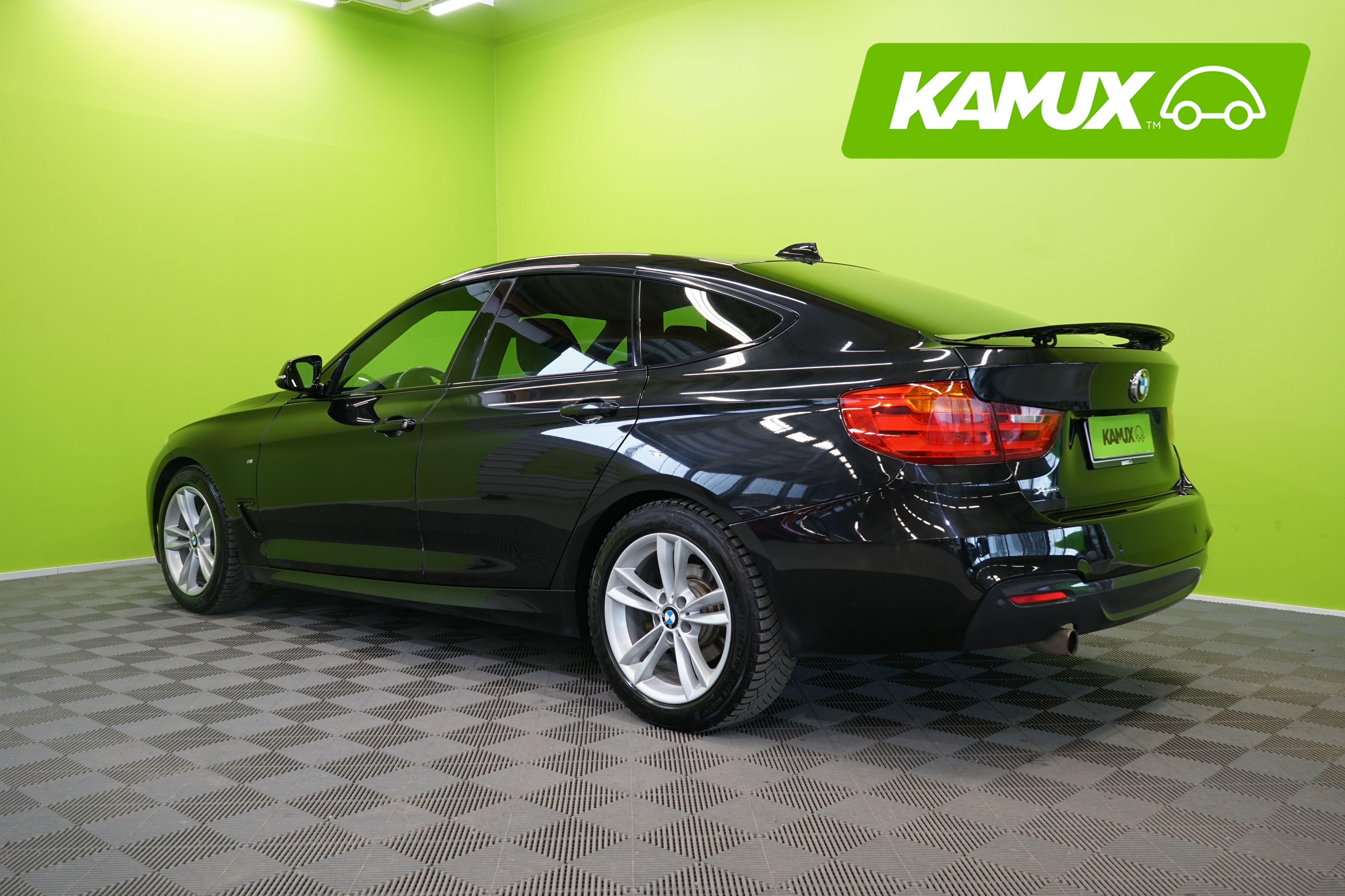 BMW 320 Gran Turismo 2014