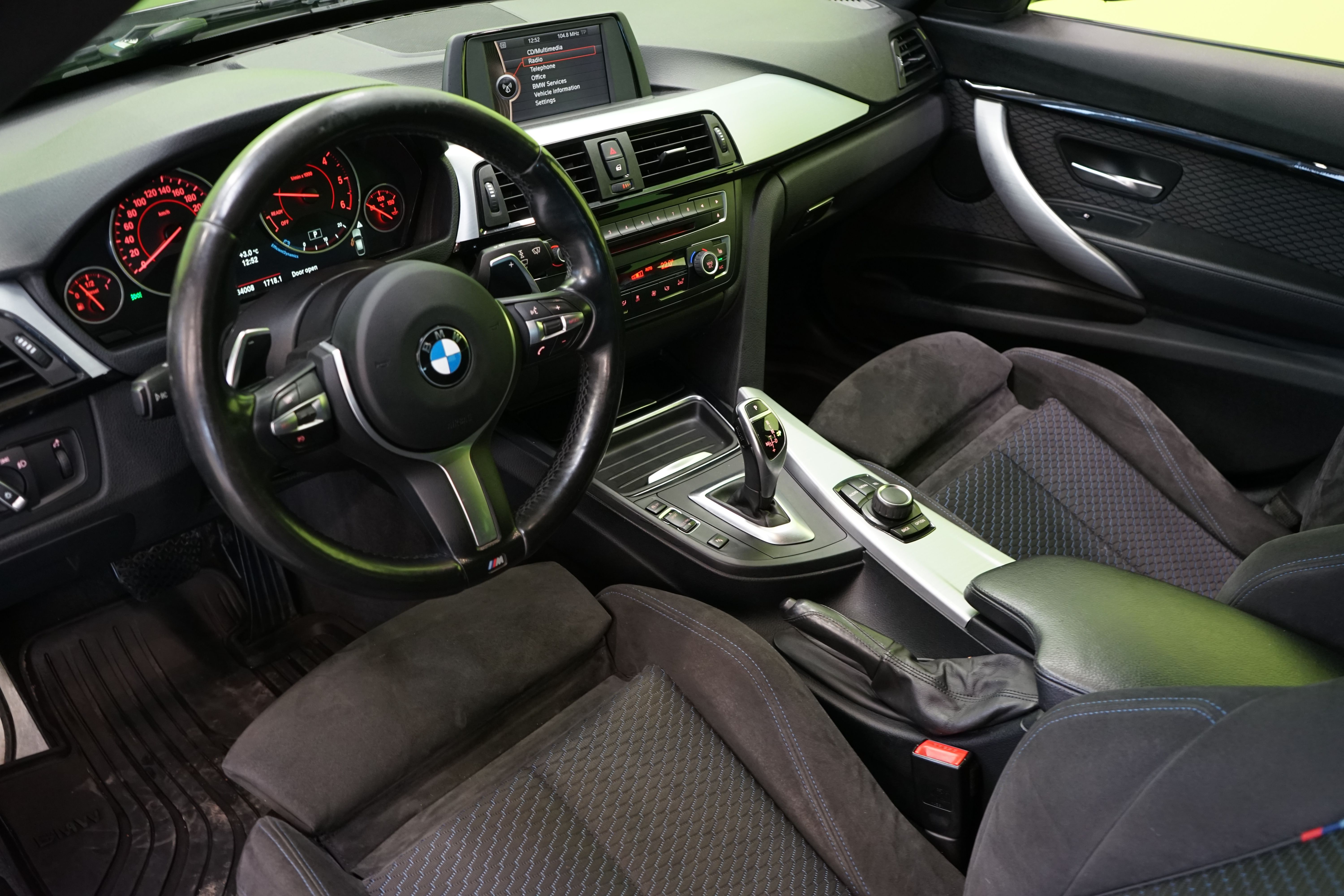 BMW 320 Gran Turismo 2014
