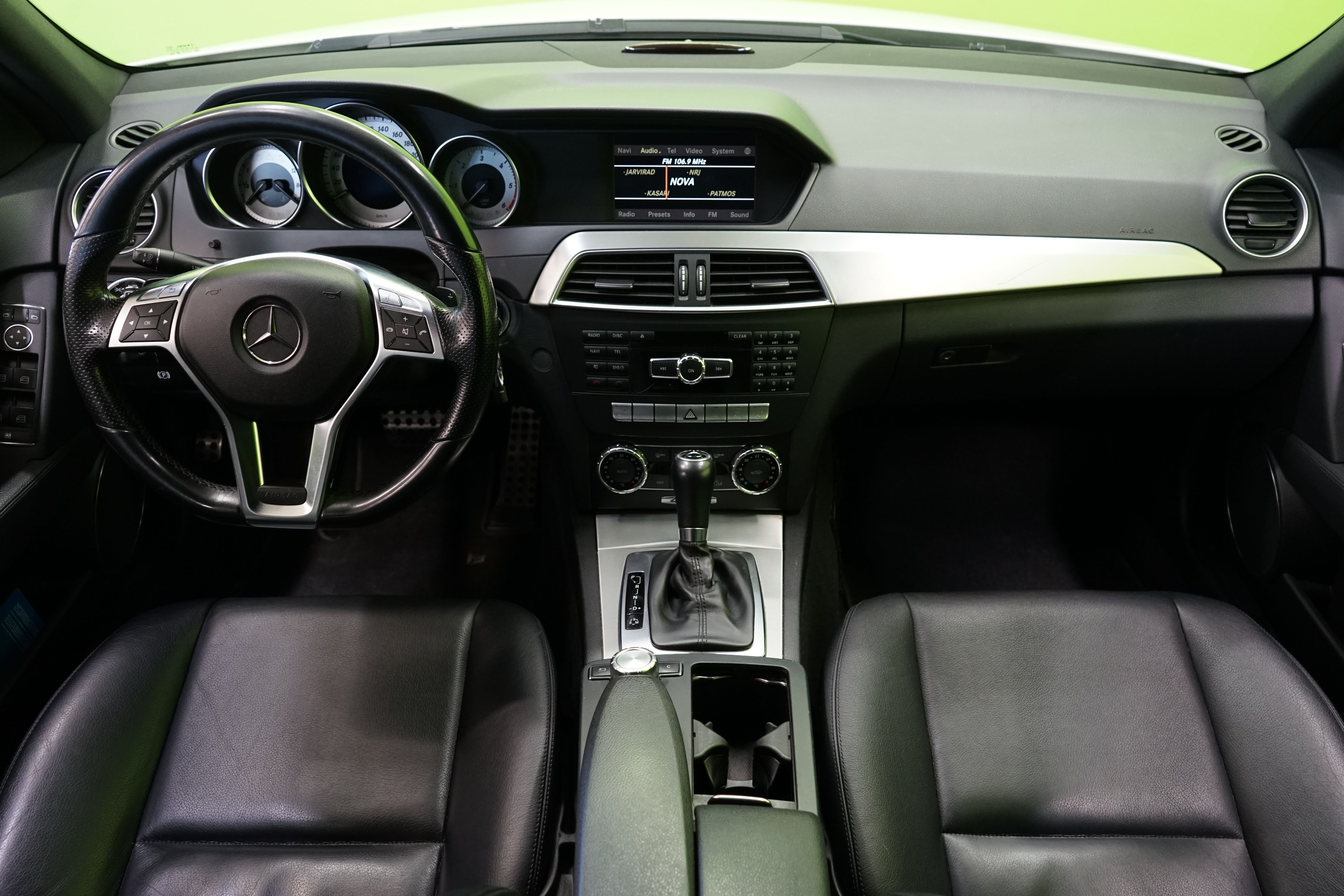 Mercedes-Benz C 2011