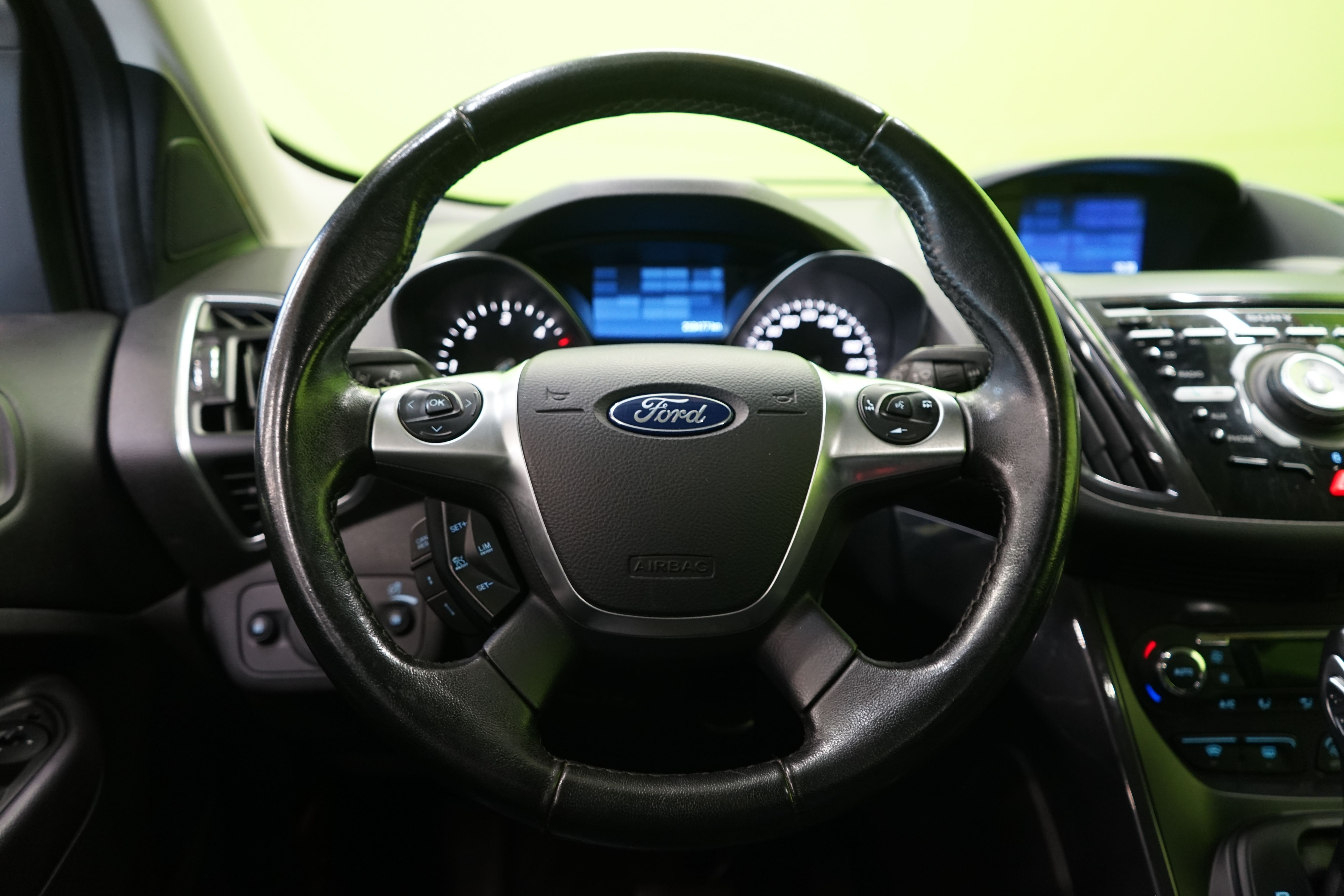 Ford Kuga 2014