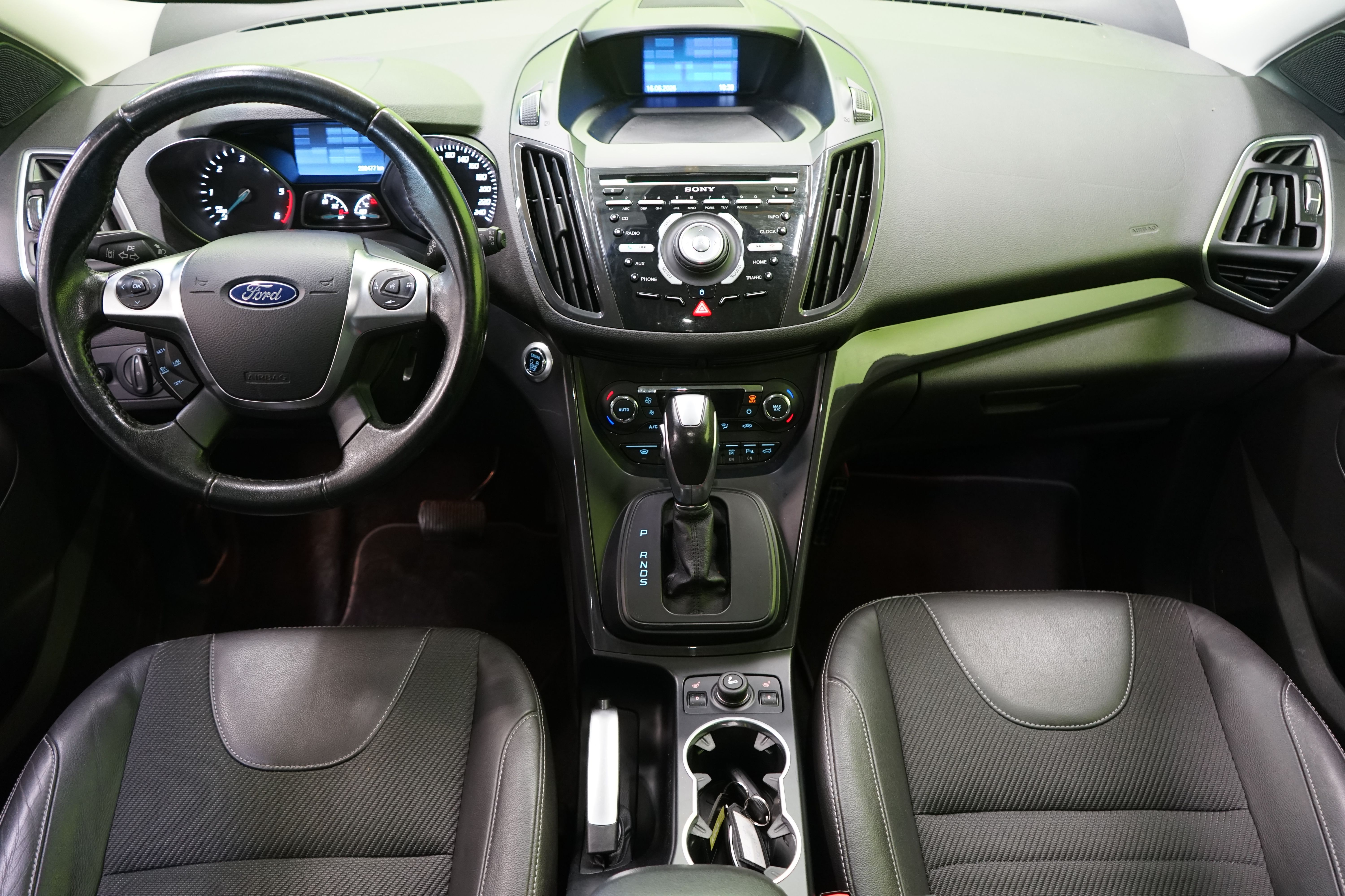 Ford Kuga 2014