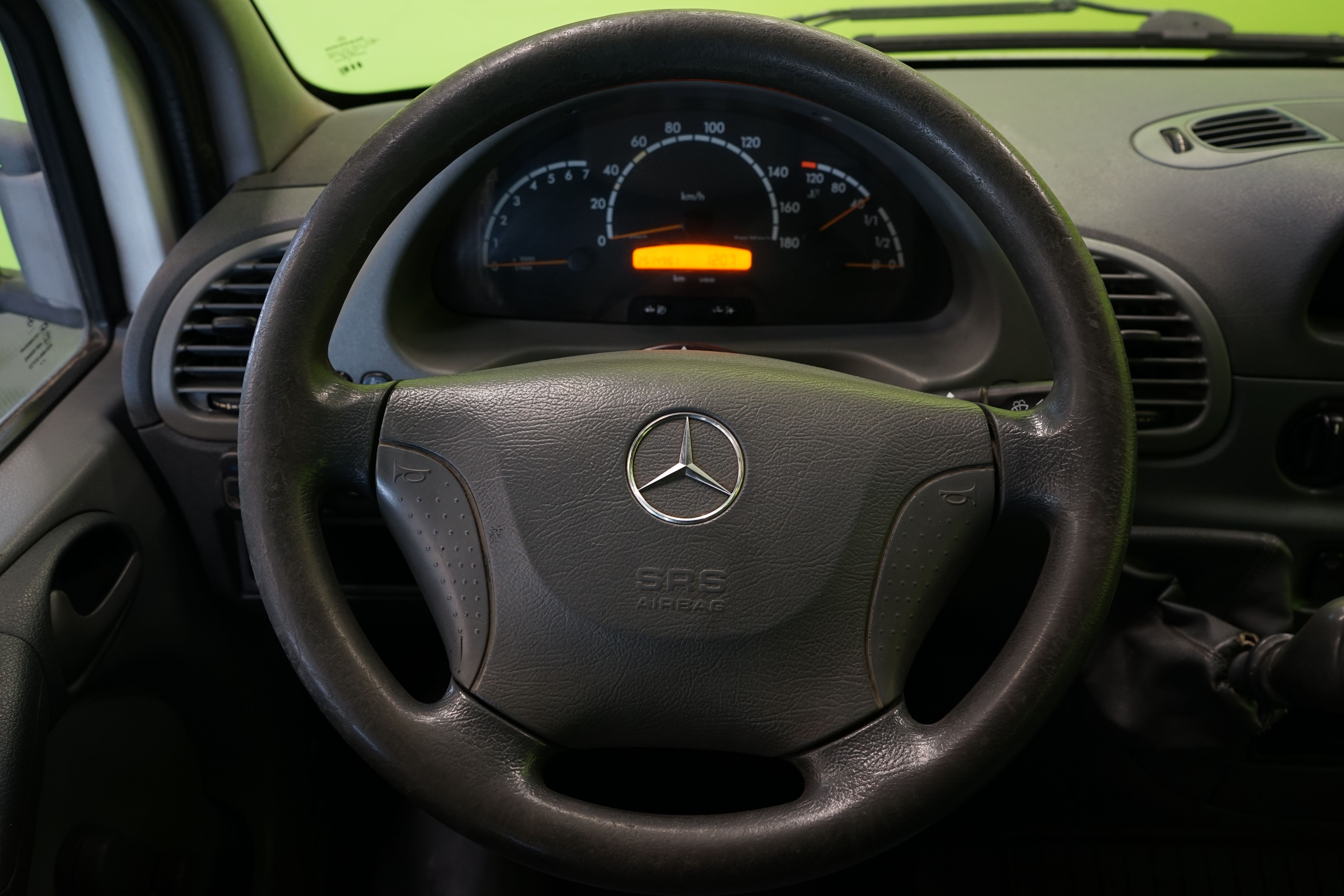 Mercedes-Benz Sprinter 2003