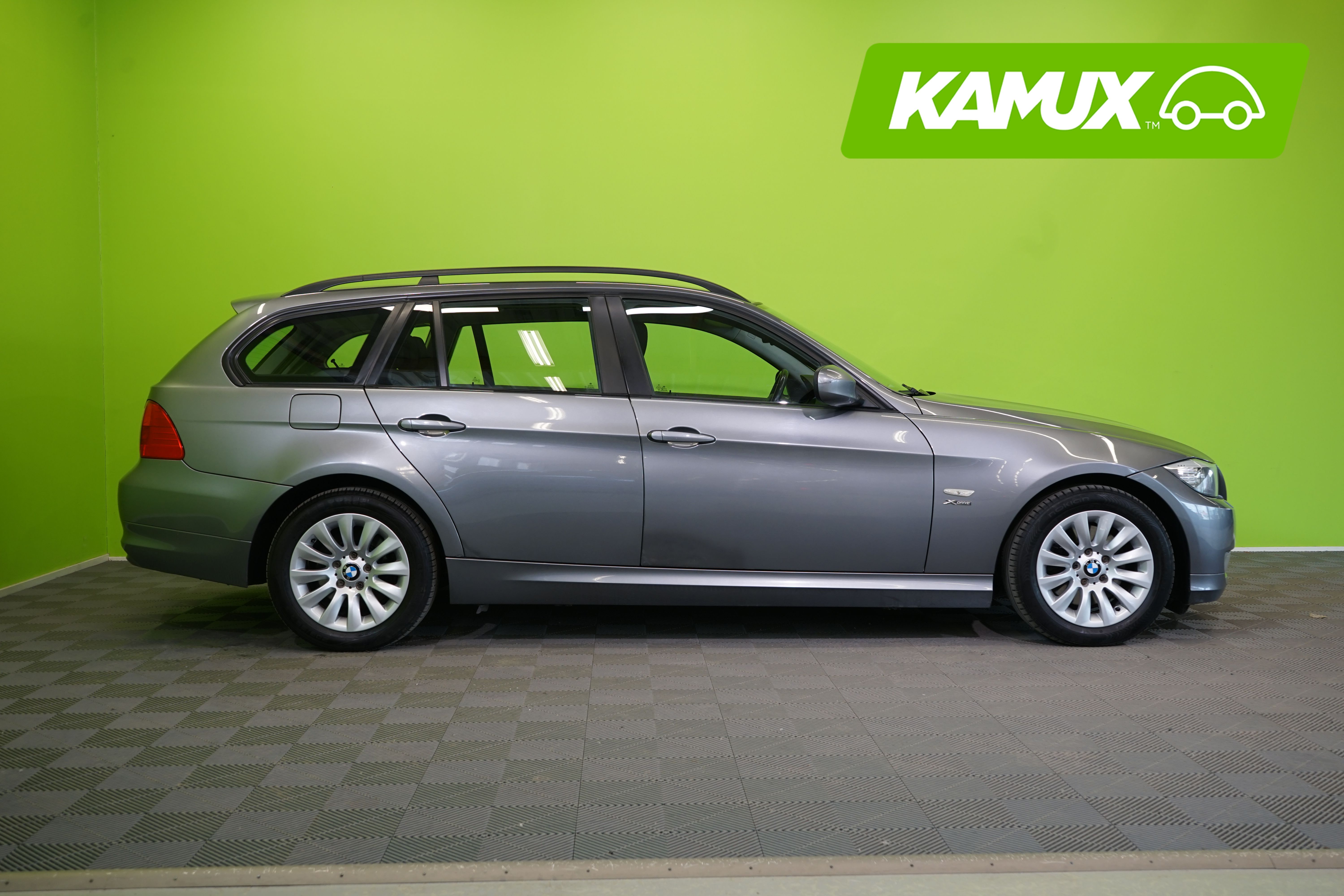 BMW 320 2009